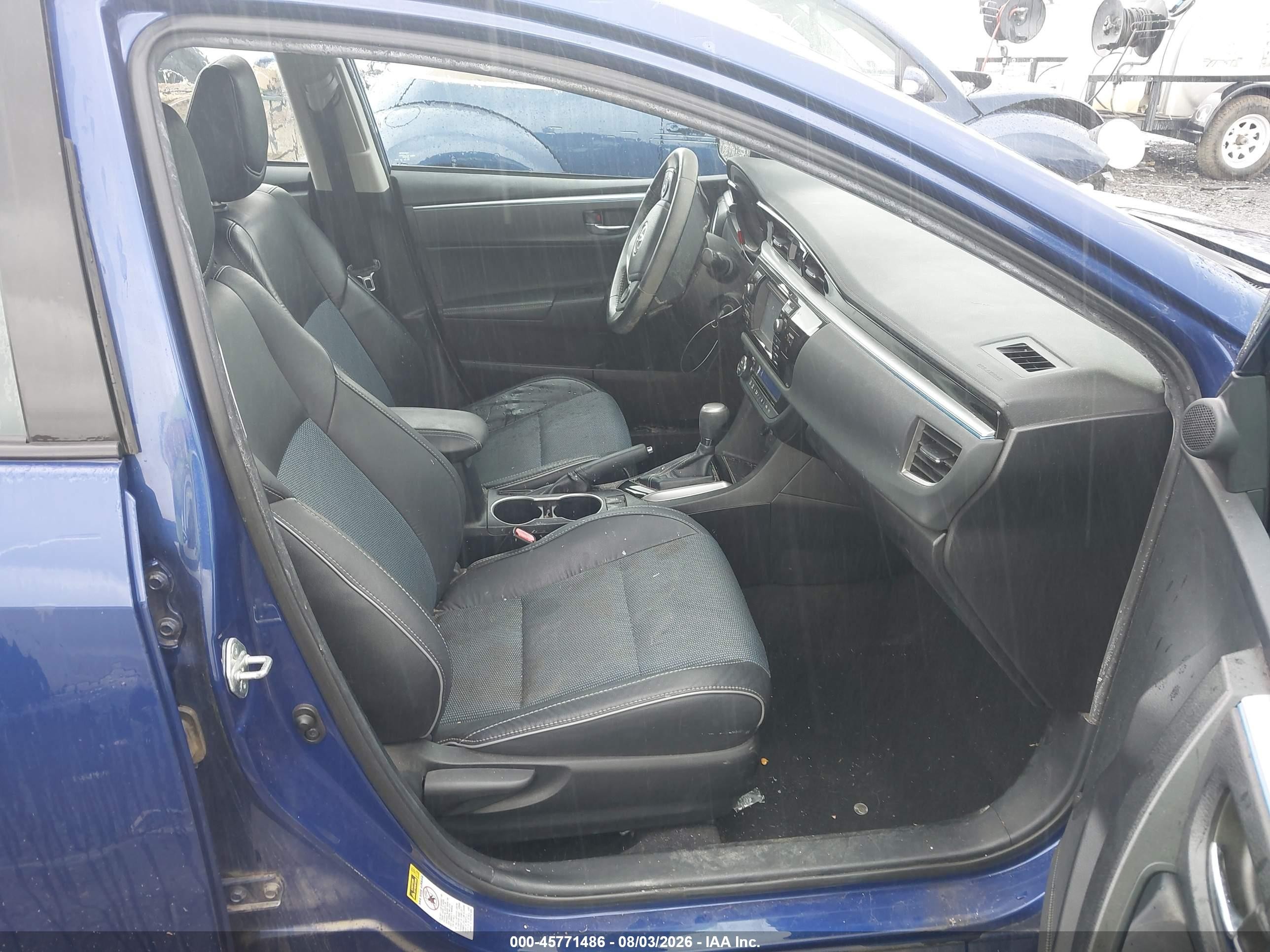 2015 Toyota Corolla S Plus Blue vin: 2T1BURHE1FC265476