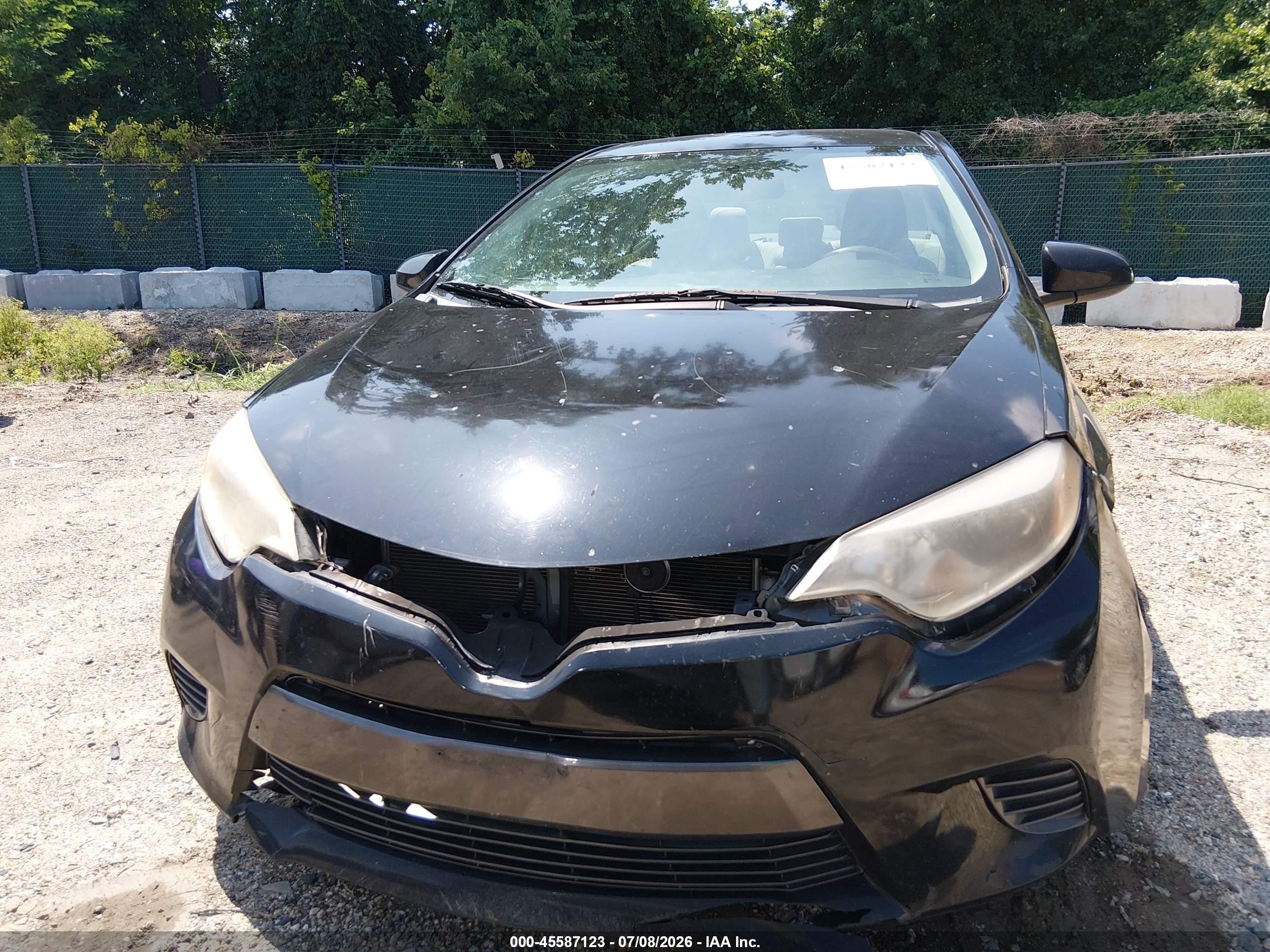 2015 Toyota Corolla Le Black vin: 2T1BURHE1FC270287
