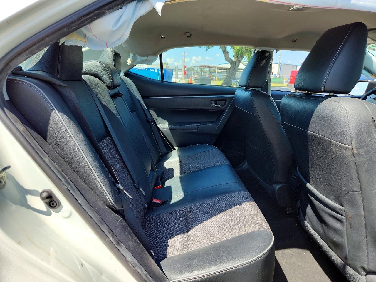 2015 Toyota Corolla S White vin: 2T1BURHE1FC271522