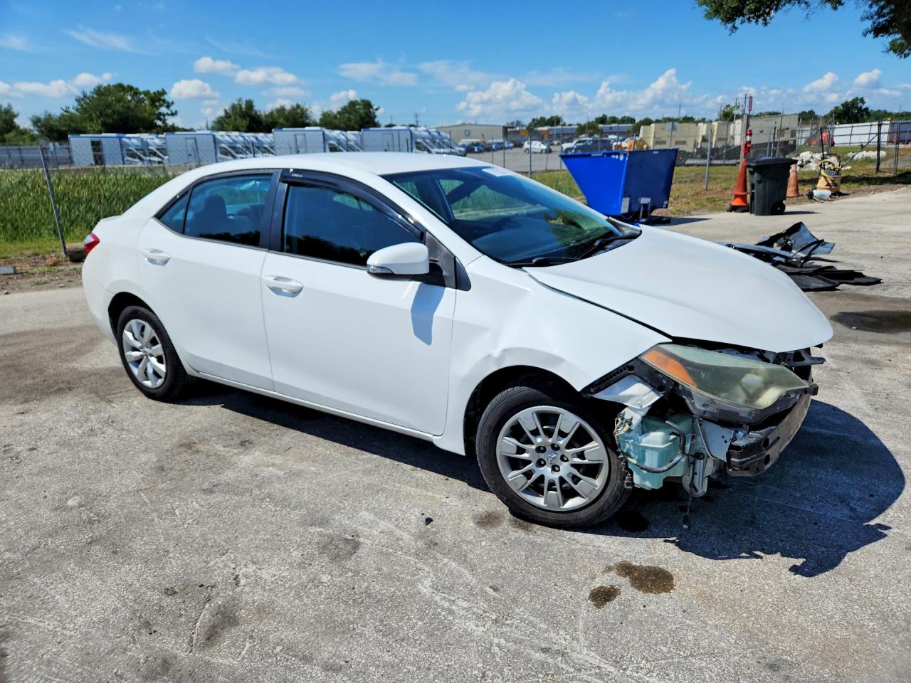 2015 Toyota Corolla S White vin: 2T1BURHE1FC271522