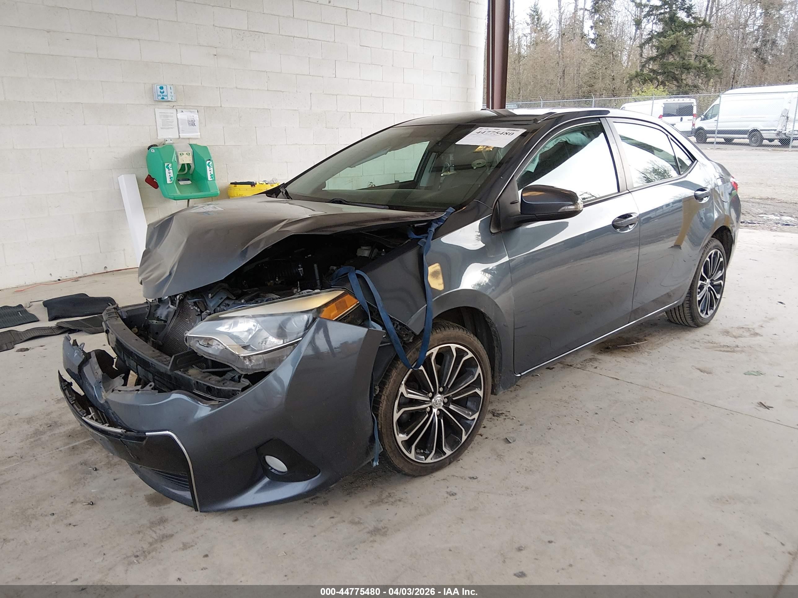 2015 Toyota Corolla S Plus Dark Blue vin: 2T1BURHE1FC293150