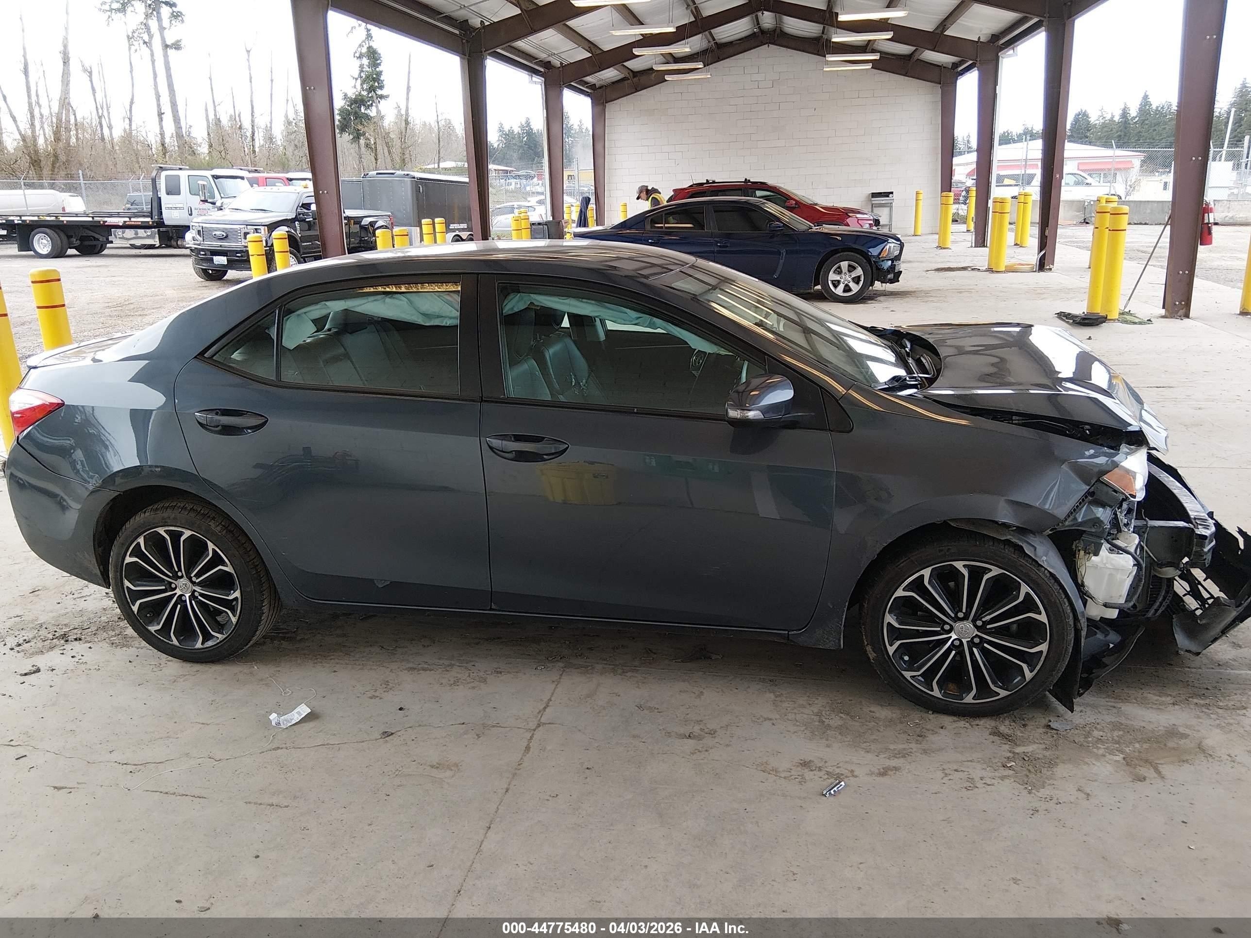 2015 Toyota Corolla S Plus Dark Blue vin: 2T1BURHE1FC293150