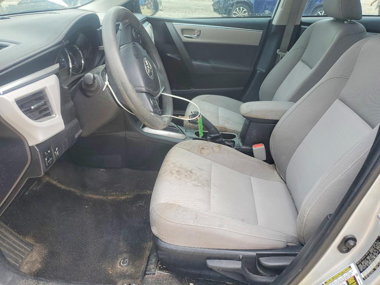 2015 Toyota Corolla Le Silver vin: 2T1BURHE1FC302705