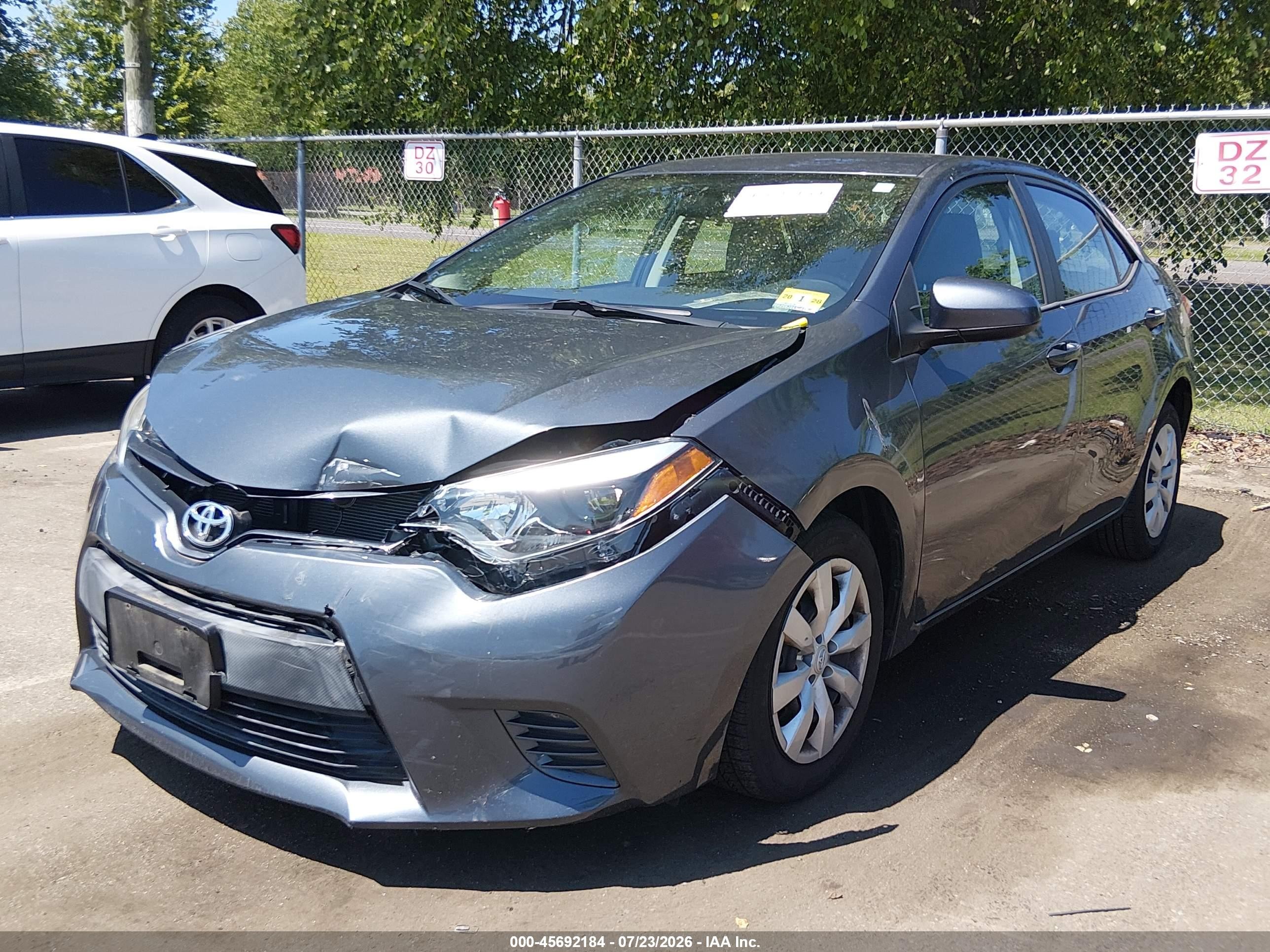 2015 Toyota Corolla Le Gray vin: 2T1BURHE1FC316538