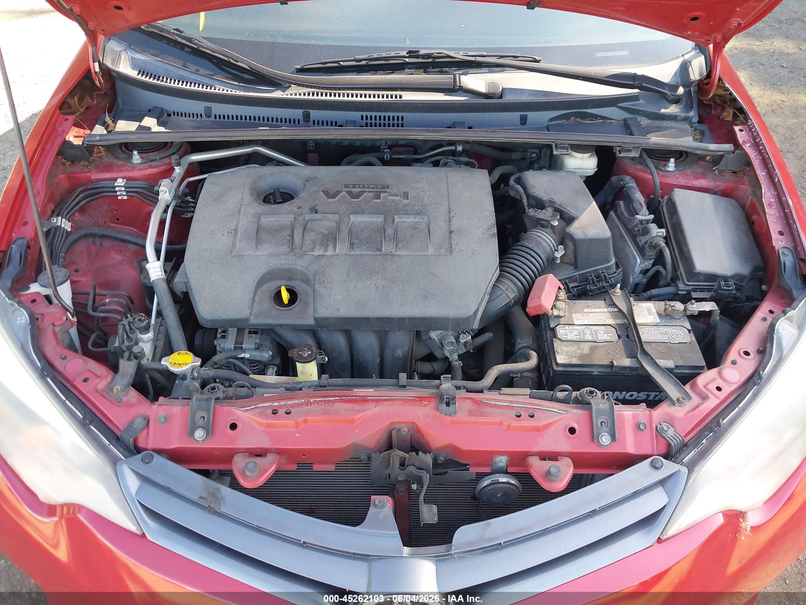 2015 Toyota Corolla Le Red vin: 2T1BURHE1FC323859