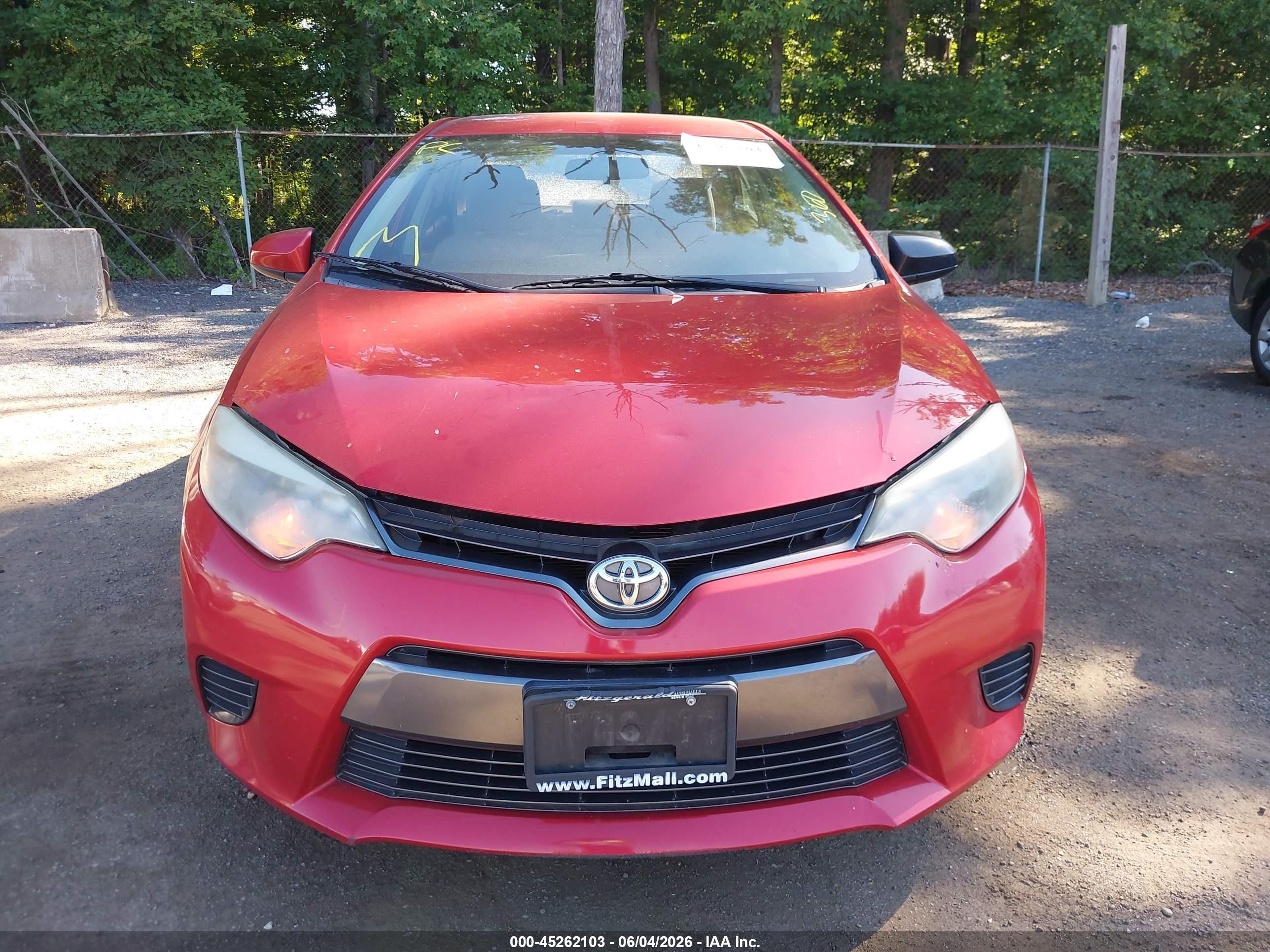 2015 Toyota Corolla Le Red vin: 2T1BURHE1FC323859