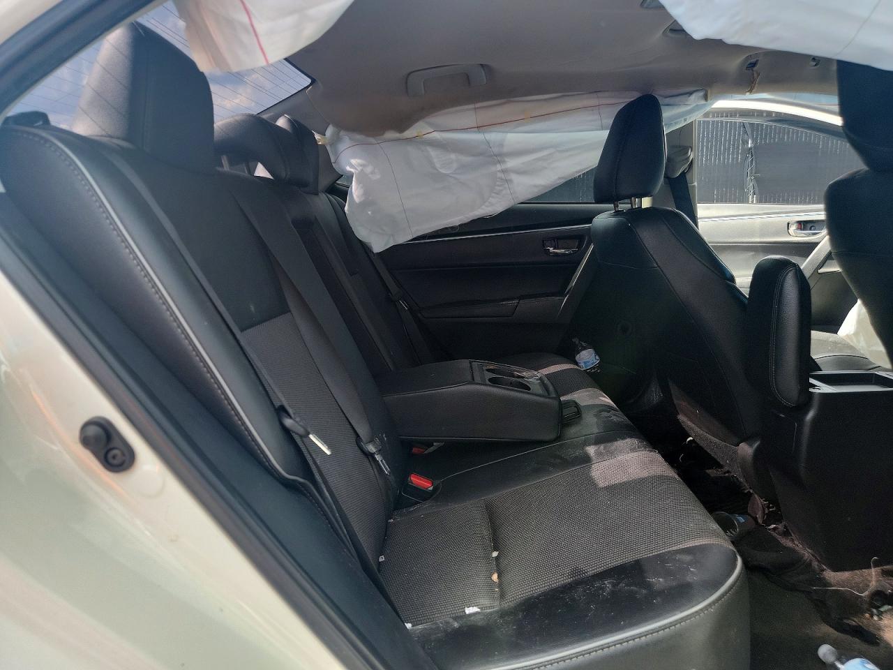 2015 Toyota Corolla S Plus White vin: 2T1BURHE1FC337602