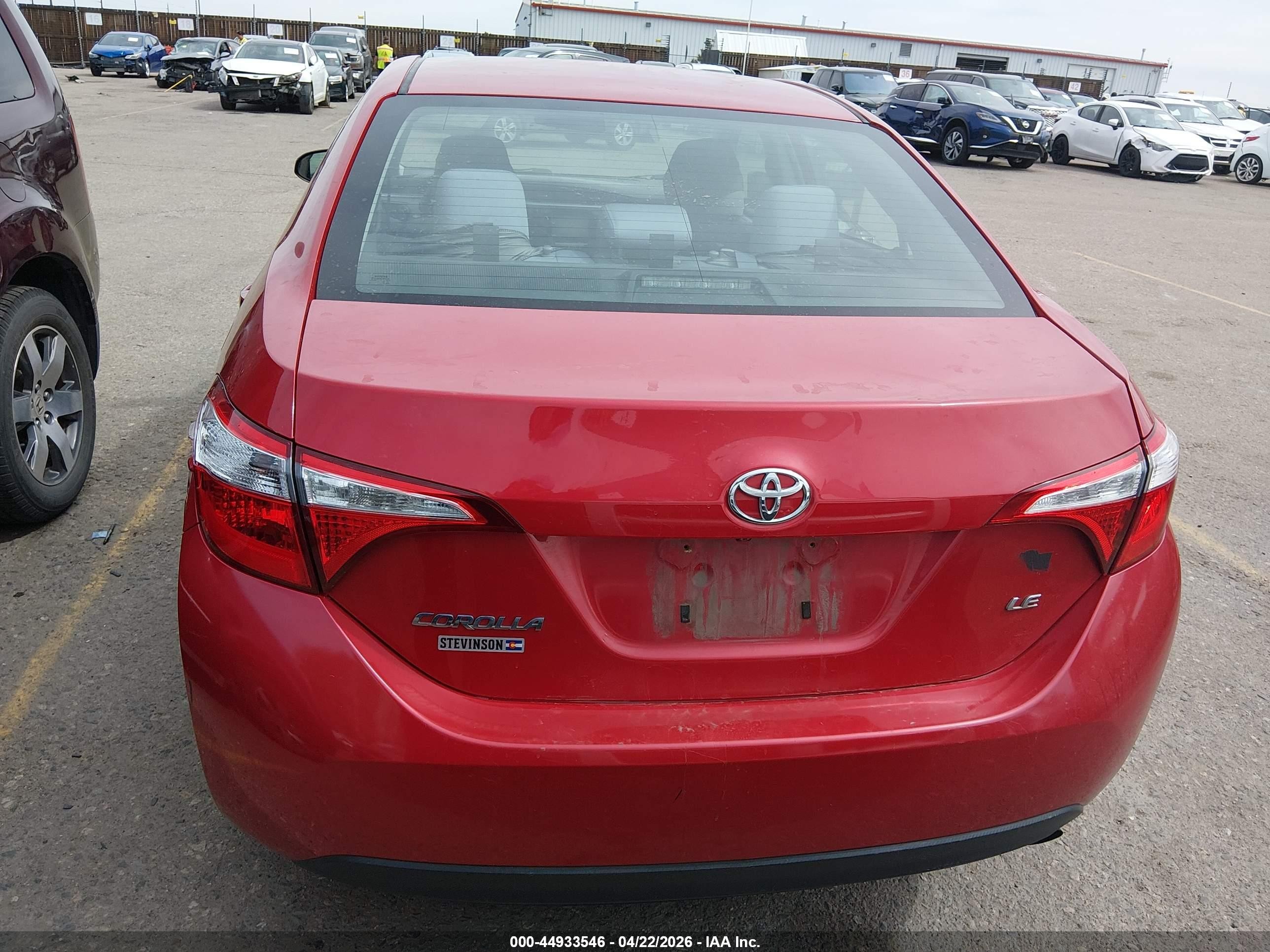 2015 Toyota Corolla Le Red vin: 2T1BURHE1FC351841