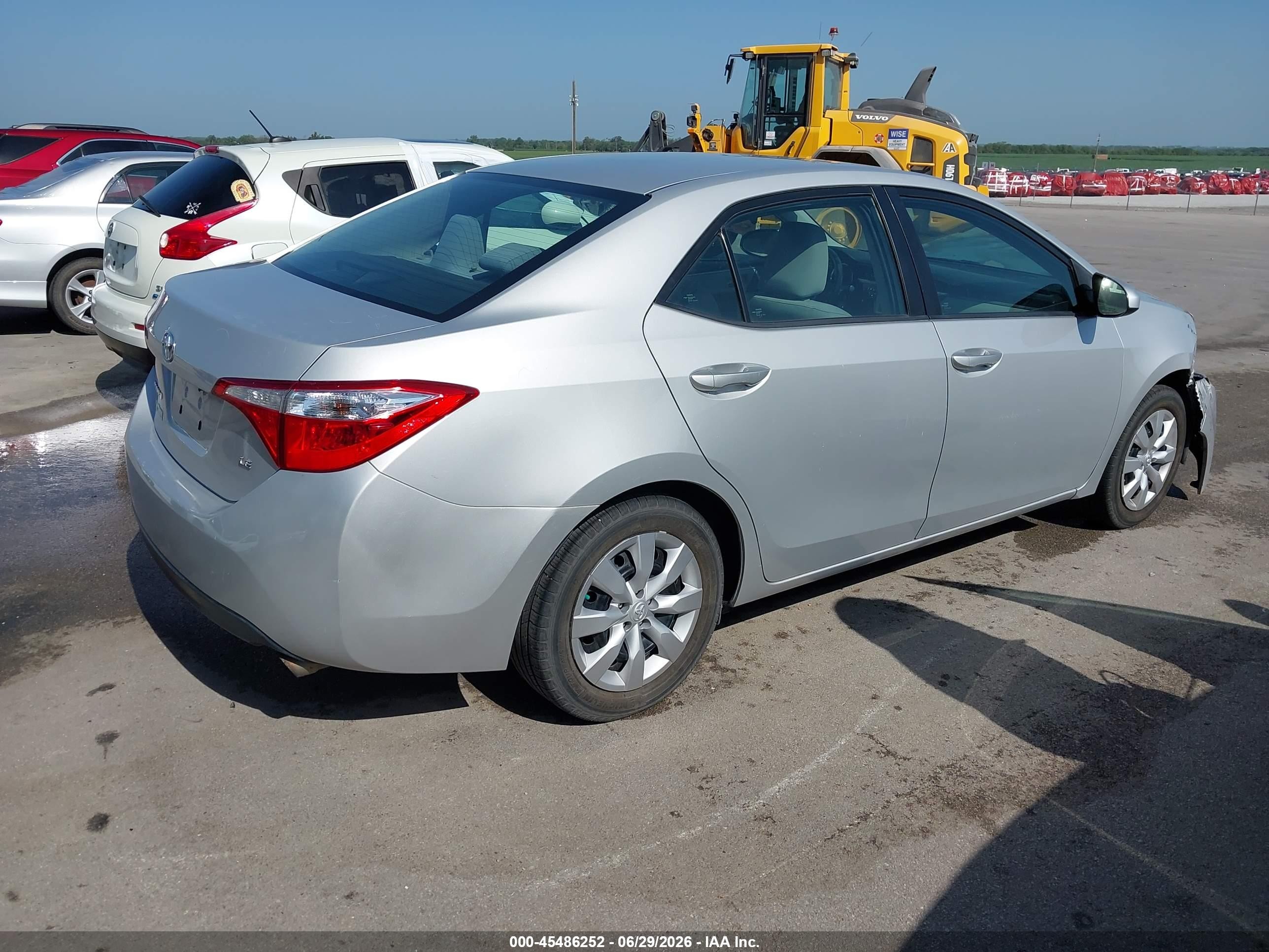 2015 Toyota Corolla Le Silver vin: 2T1BURHE1FC352911