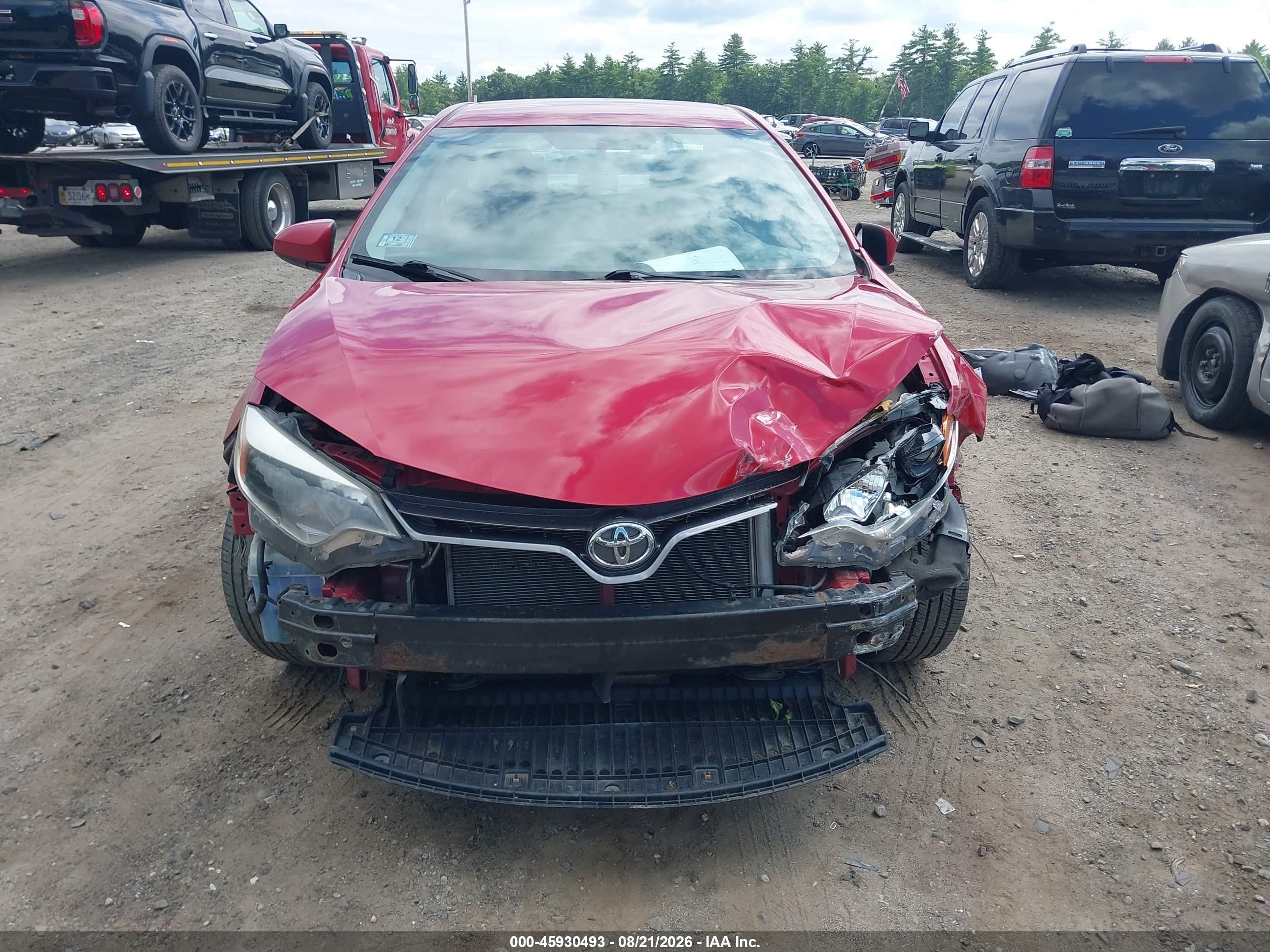 2015 Toyota Corolla Le Plus Red vin: 2T1BURHE1FC359194