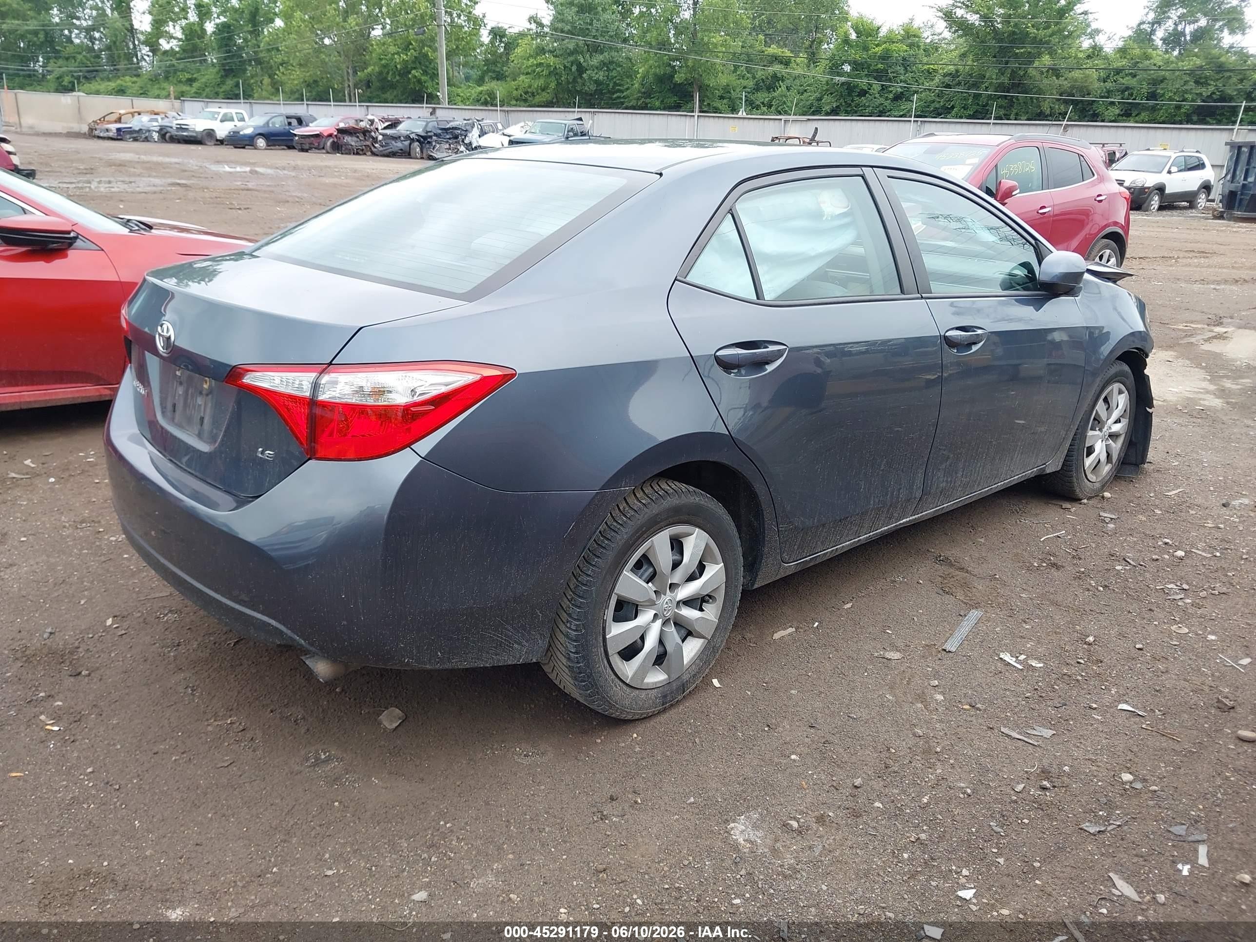 2015 Toyota Corolla Le Gray vin: 2T1BURHE1FC366114
