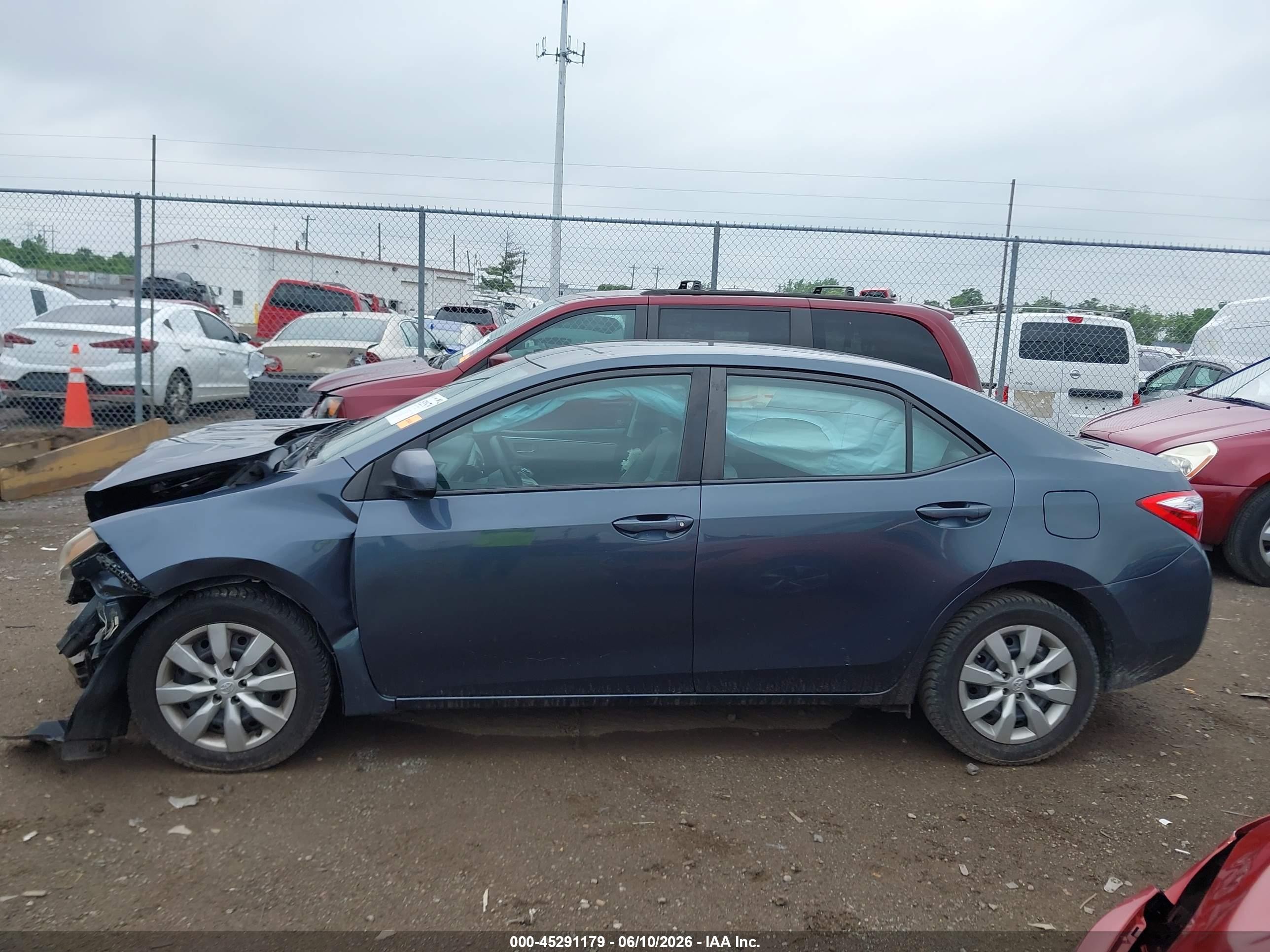 2015 Toyota Corolla Le Gray vin: 2T1BURHE1FC366114