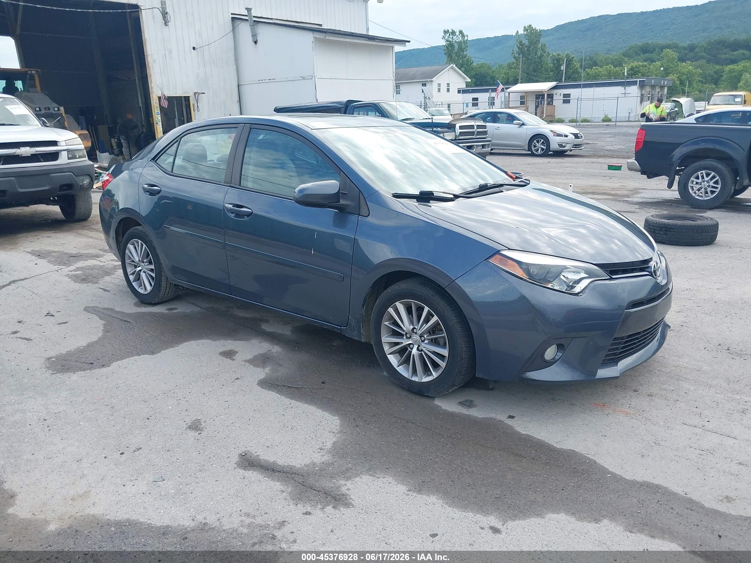 2015 Toyota Corolla Le Plus Gray vin: 2T1BURHE1FC381647
