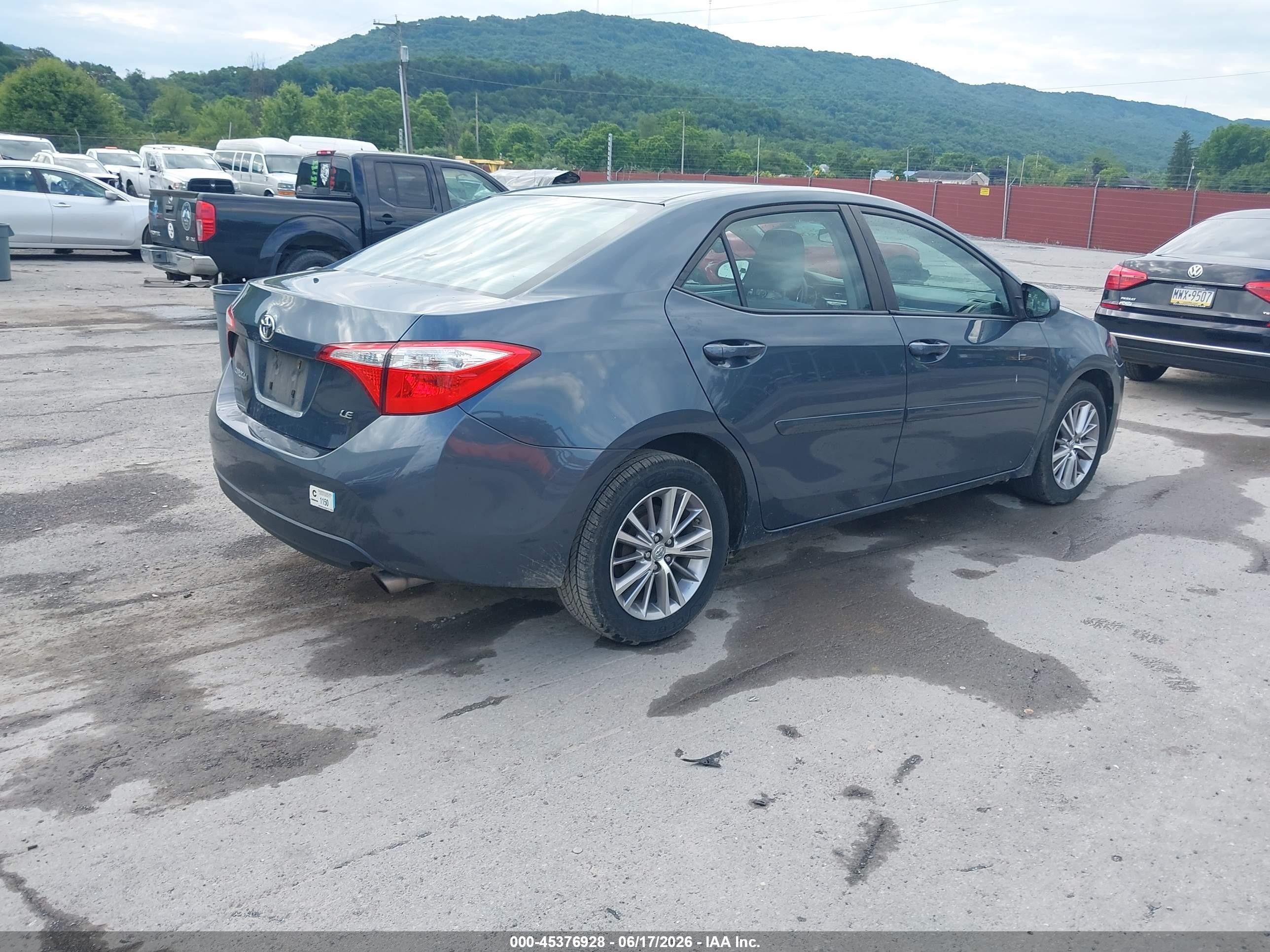 2015 Toyota Corolla Le Plus Gray vin: 2T1BURHE1FC381647