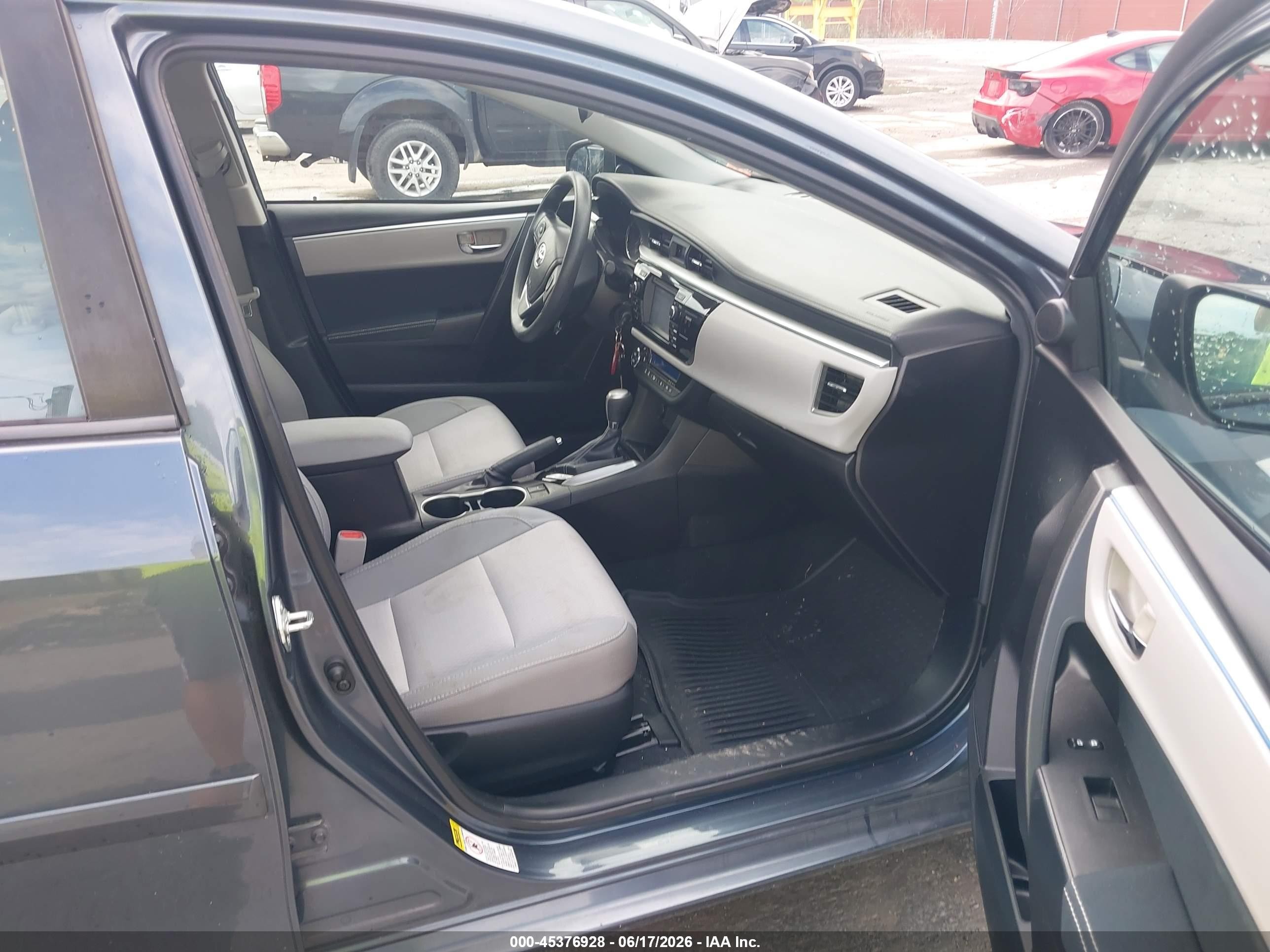 2015 Toyota Corolla Le Plus Gray vin: 2T1BURHE1FC381647