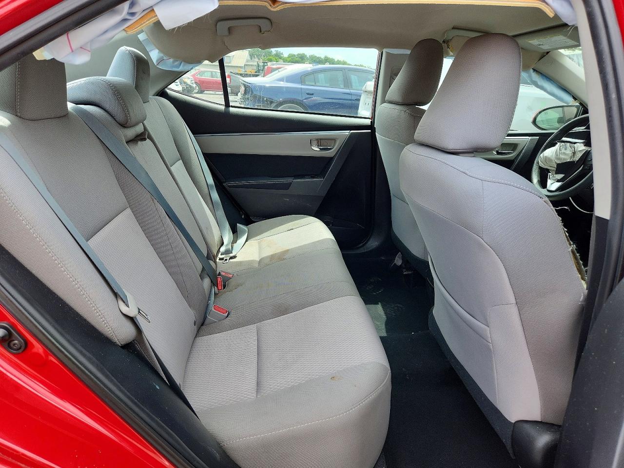 2015 Toyota Corolla Le Red vin: 2T1BURHE1FC391000