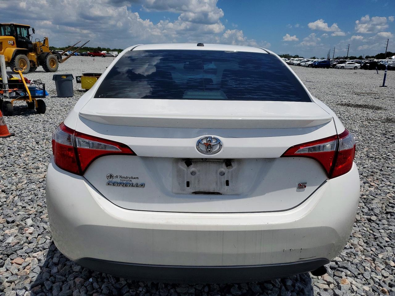 2015 Toyota Corolla S Plus White vin: 2T1BURHE1FC395502
