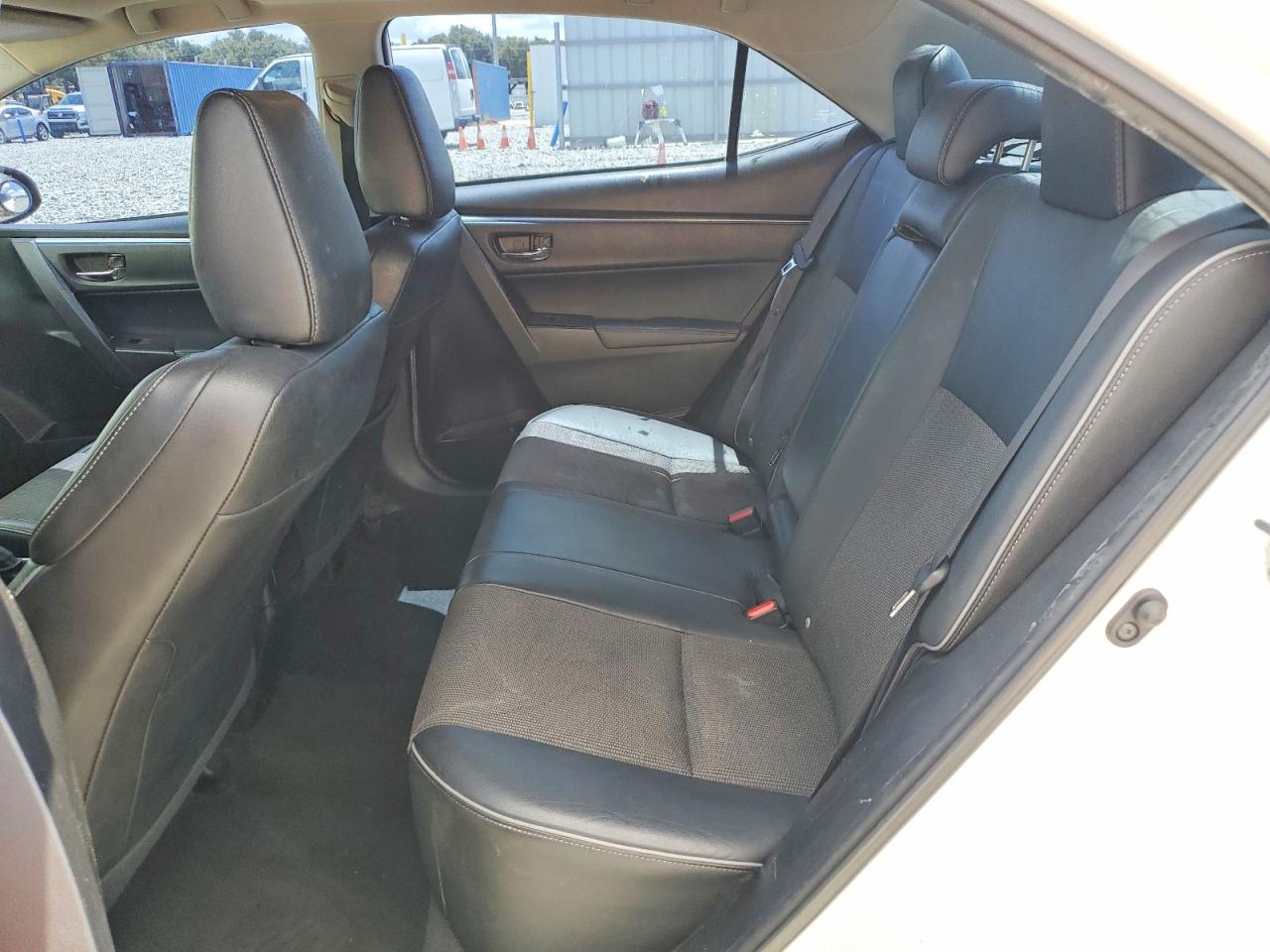 2015 Toyota Corolla S Plus White vin: 2T1BURHE1FC395502
