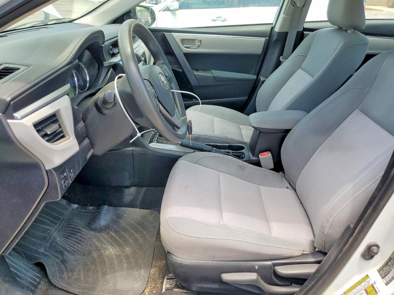 2015 Toyota Corolla Le White vin: 2T1BURHE1FC400794