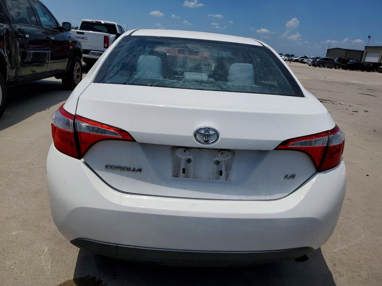 2015 Toyota Corolla Le White vin: 2T1BURHE1FC400794