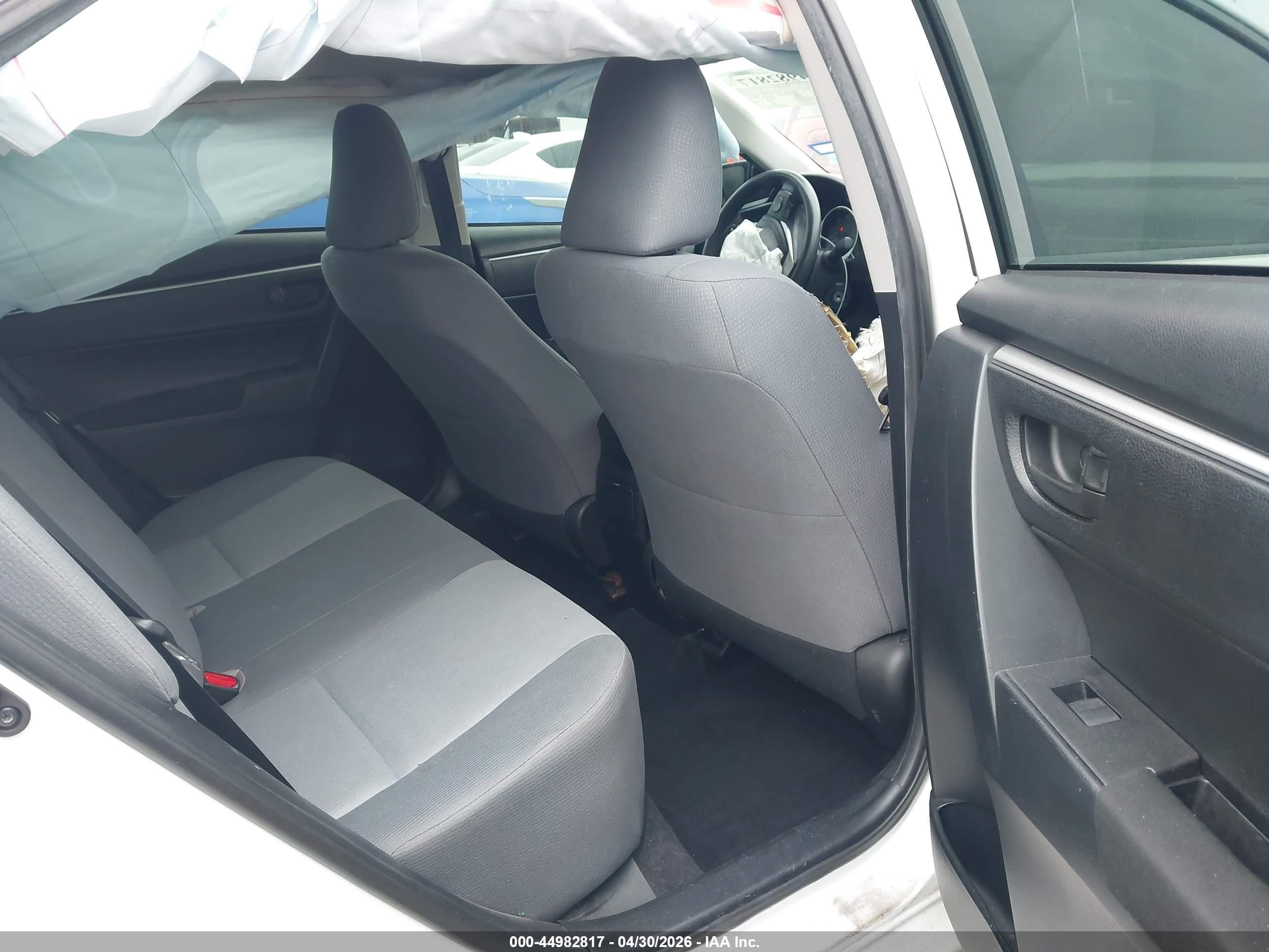 2015 Toyota Corolla L White vin: 2T1BURHE1FC405106