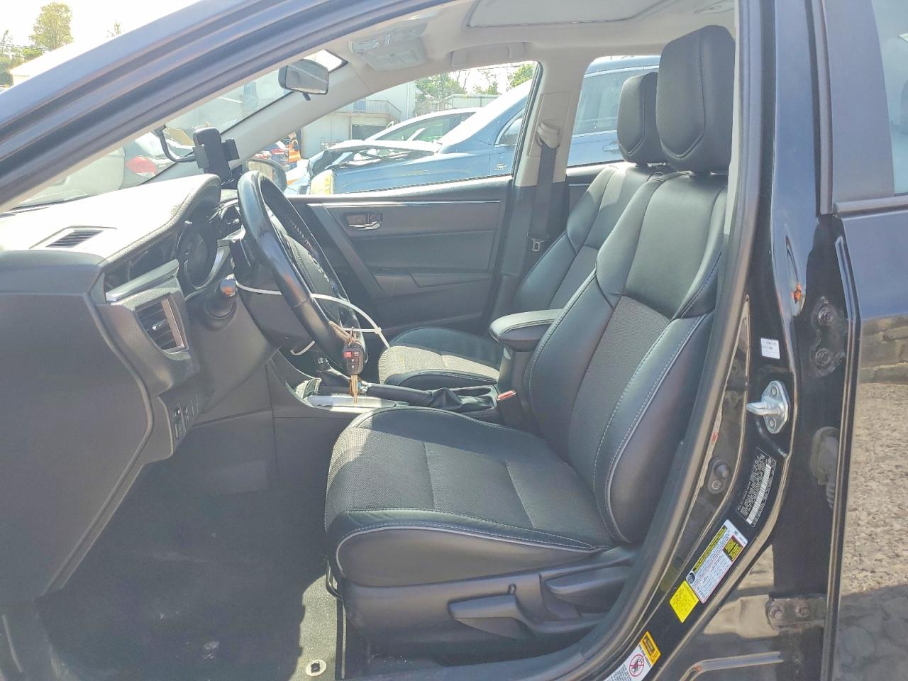 2015 Toyota Corolla S Plus Black vin: 2T1BURHE1FC419152