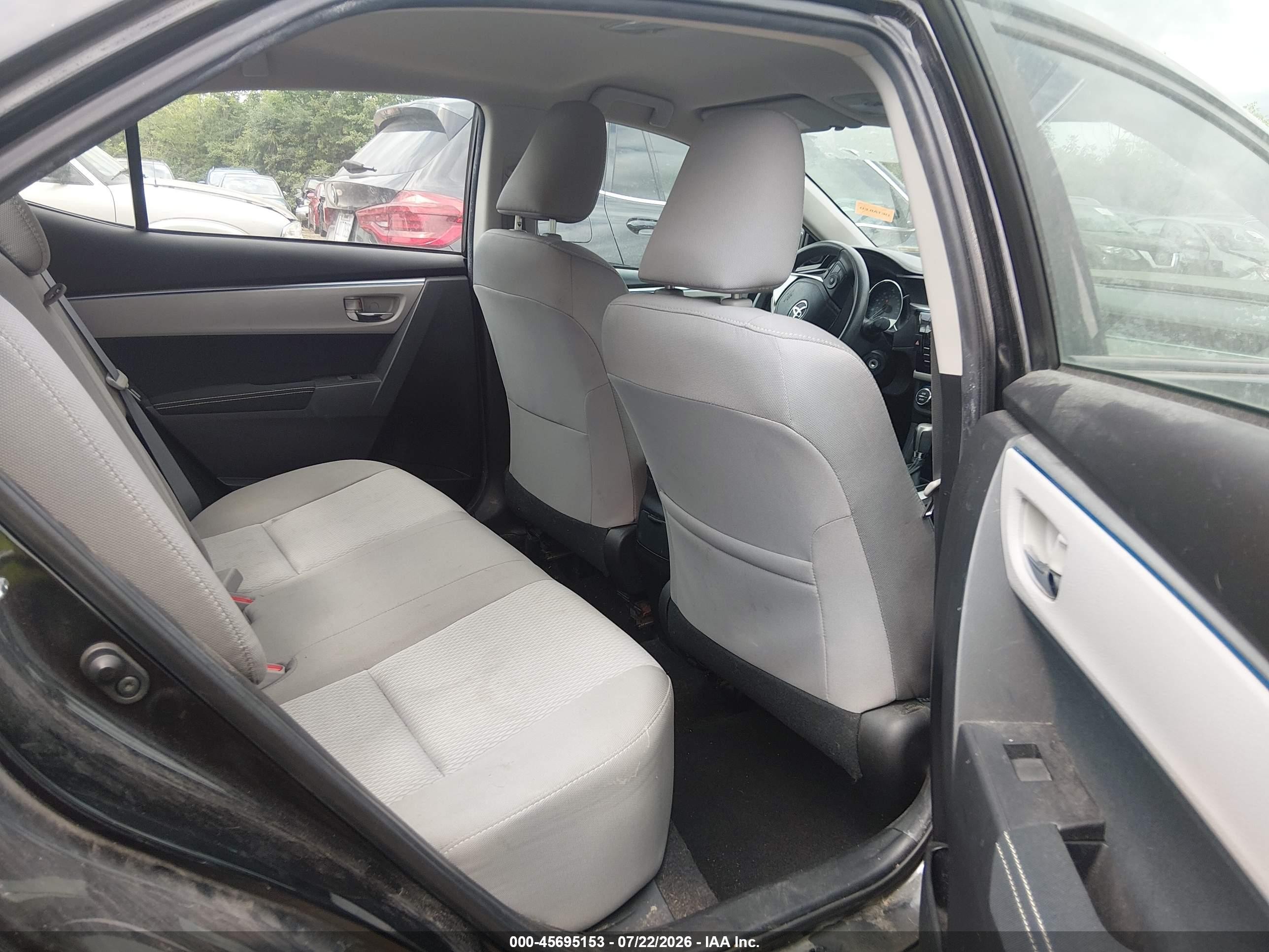 2015 Toyota Corolla Le Blue vin: 2T1BURHE1FC419684