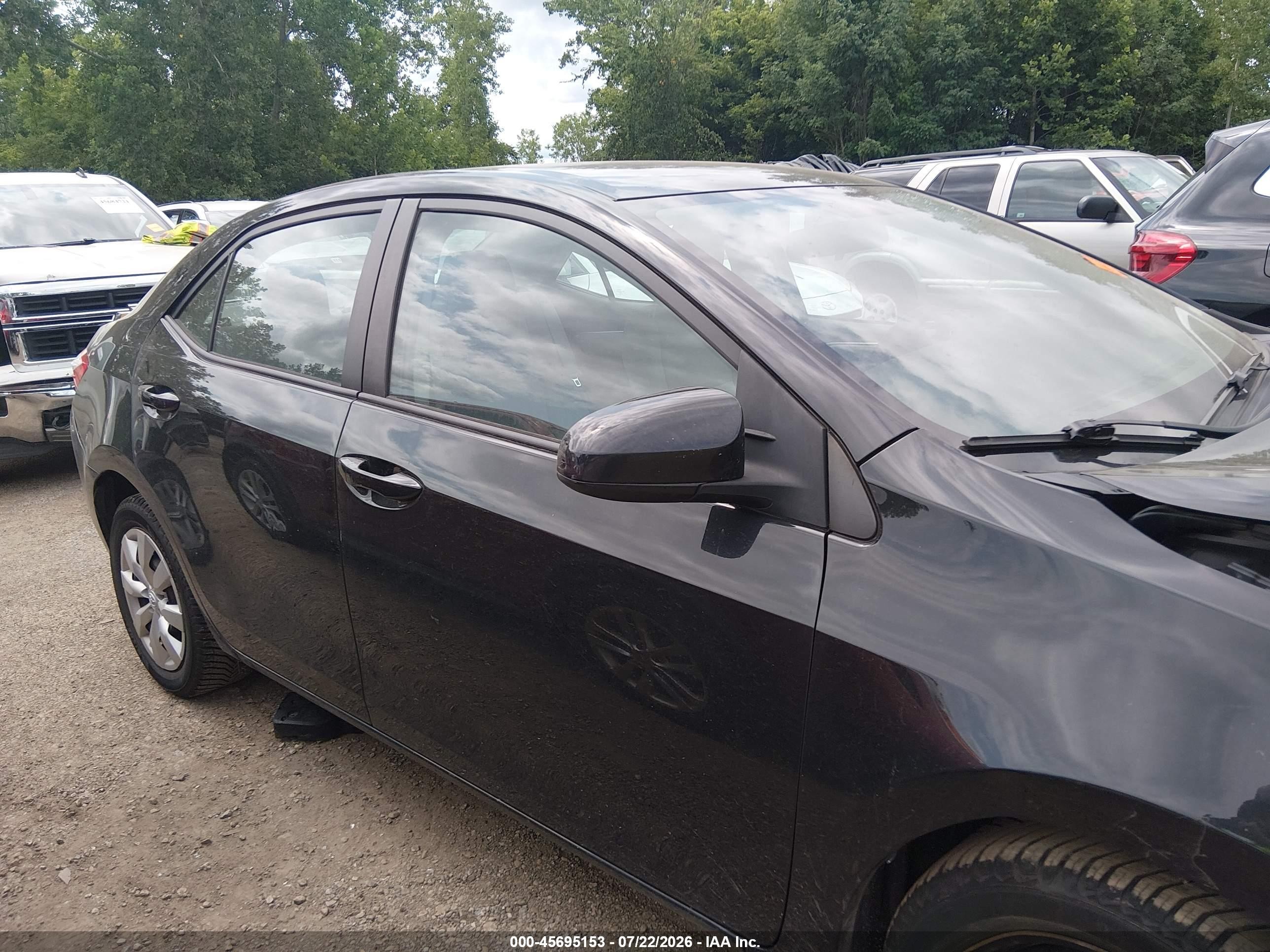 2015 Toyota Corolla Le Blue vin: 2T1BURHE1FC419684