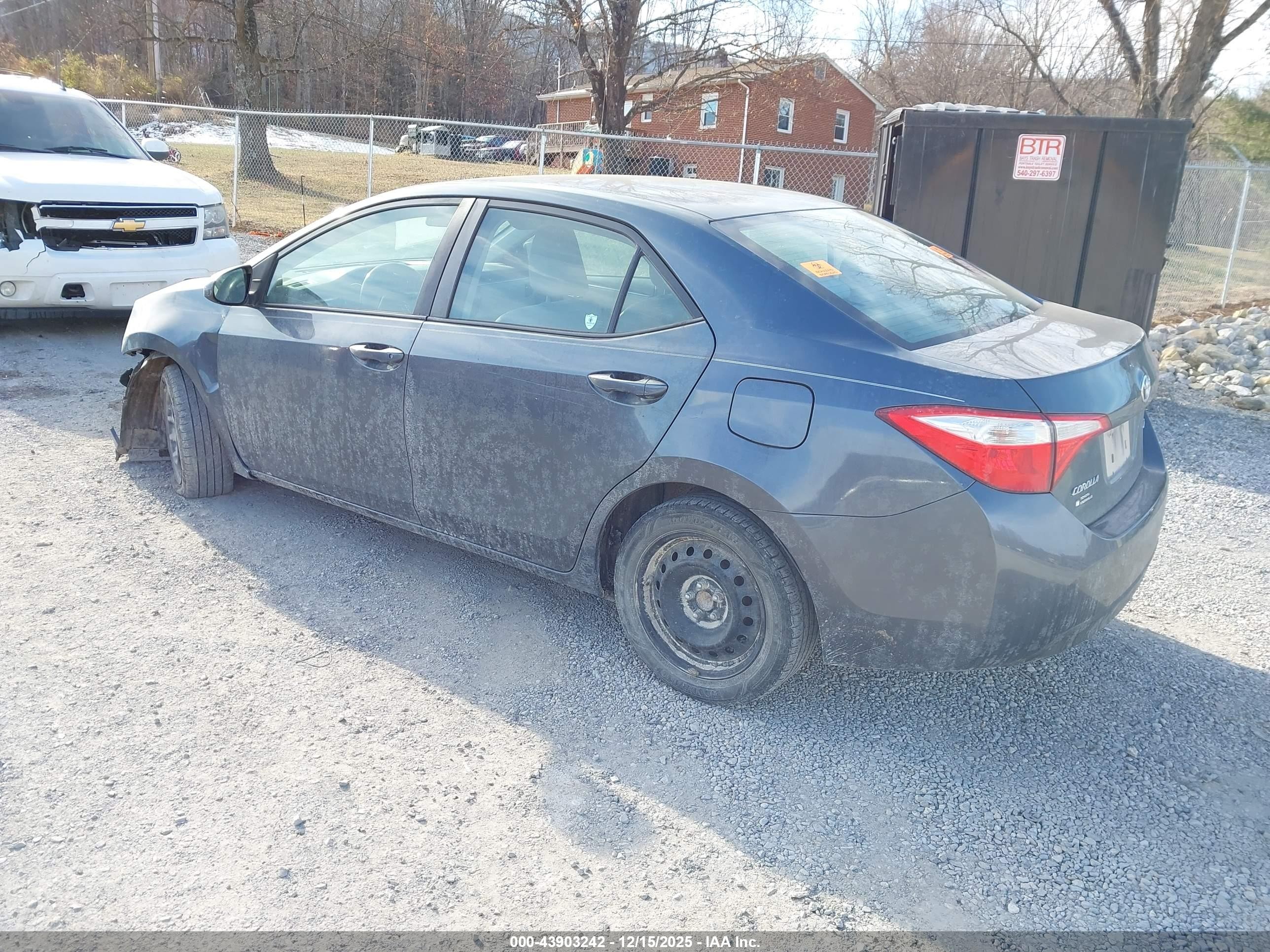 2015 Toyota Corolla Le Gray vin: 2T1BURHE1FC421774