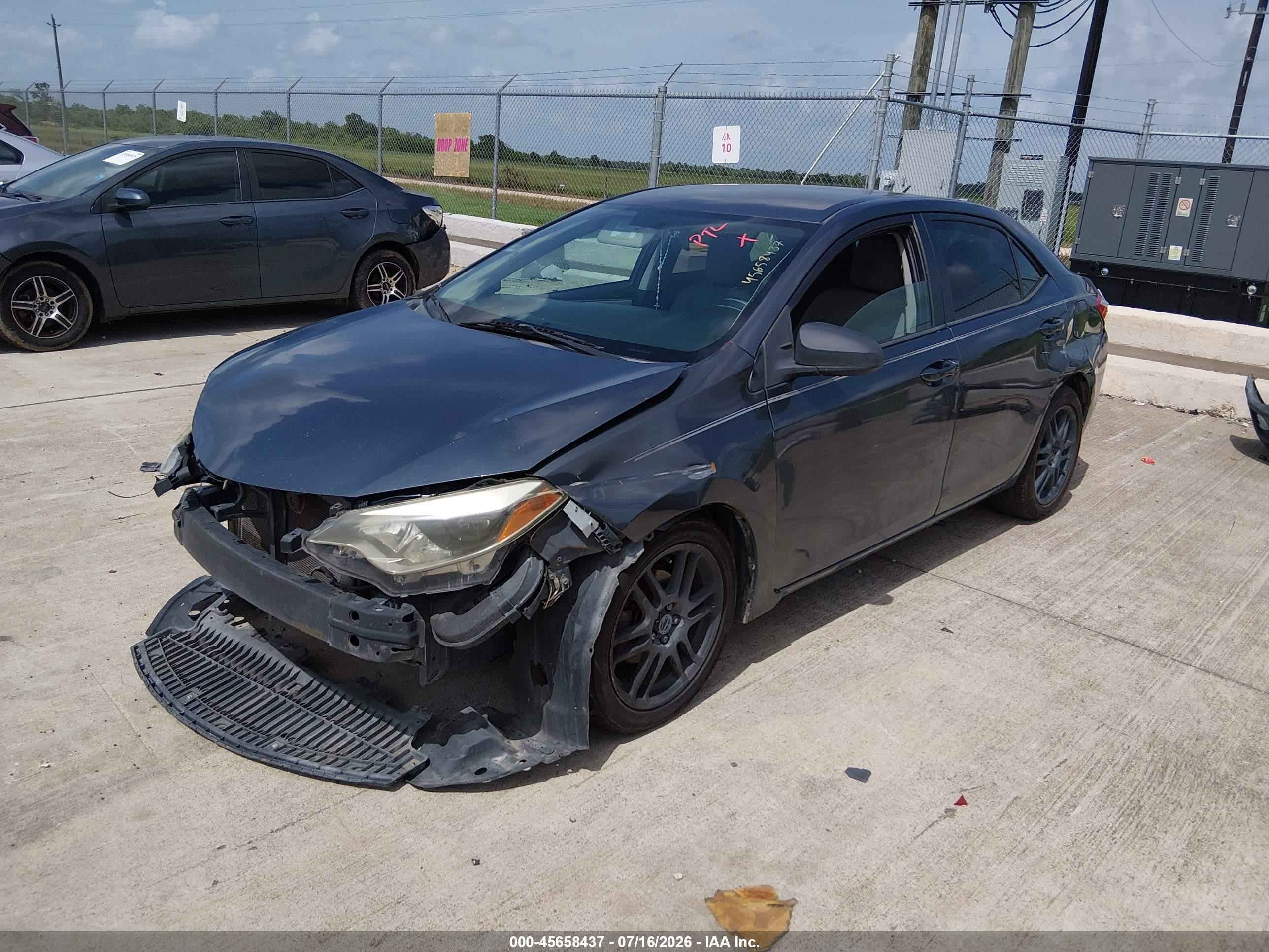 2015 Toyota Corolla Le Gray vin: 2T1BURHE1FC457416