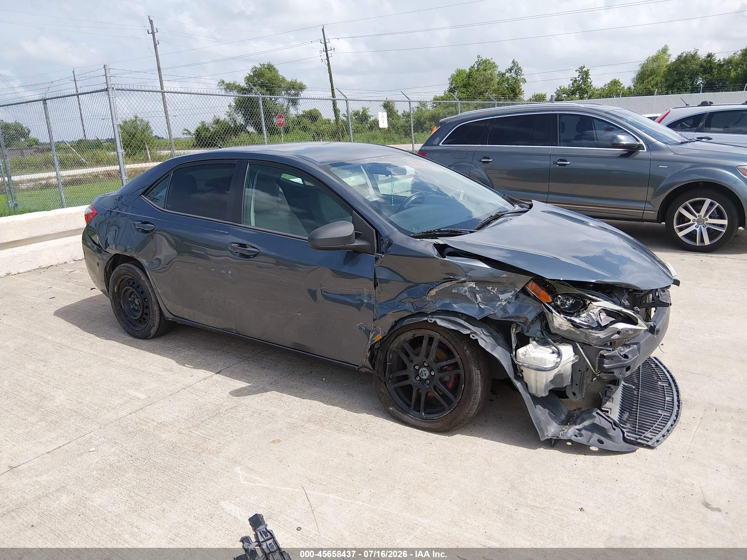2015 Toyota Corolla Le Gray vin: 2T1BURHE1FC457416