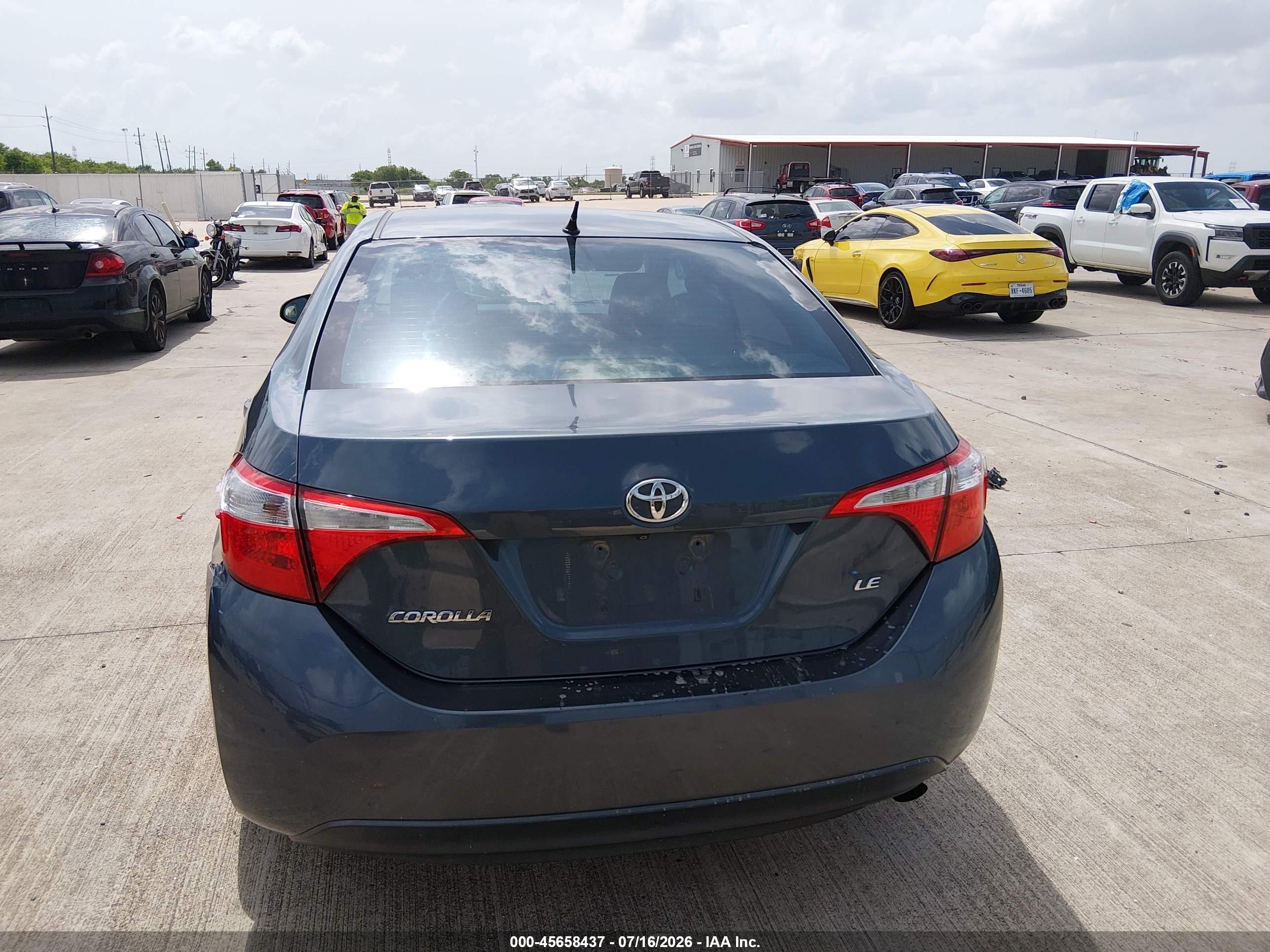 2015 Toyota Corolla Le Gray vin: 2T1BURHE1FC457416