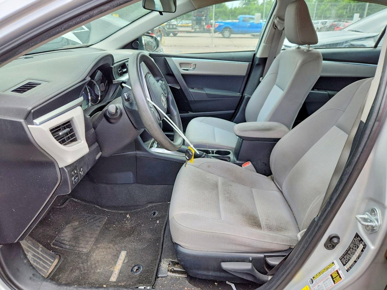 2015 Toyota Corolla Le Silver vin: 2T1BURHE1FC459196