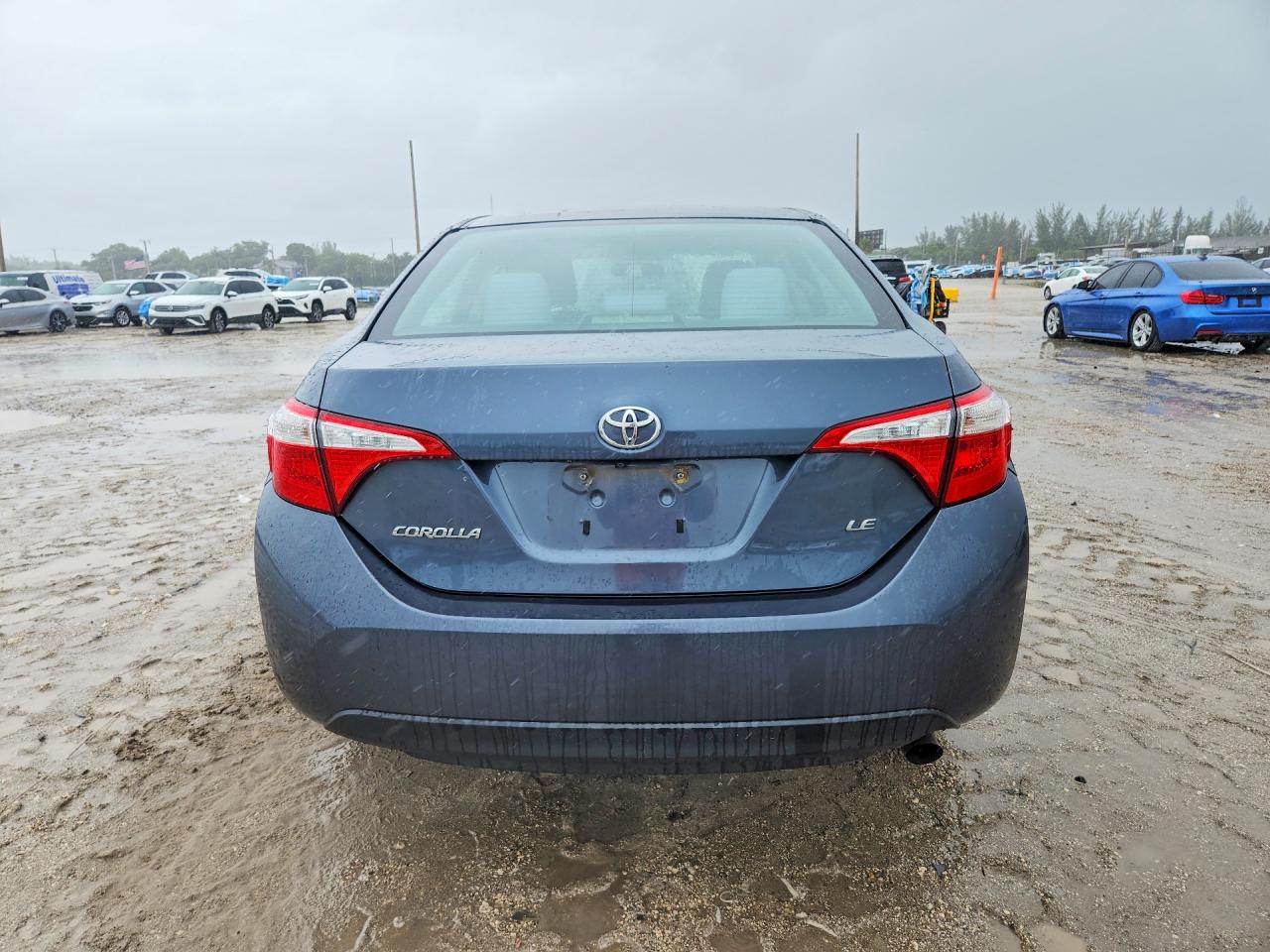 2015 Toyota Corolla Le Blue vin: 2T1BURHE1FC465208