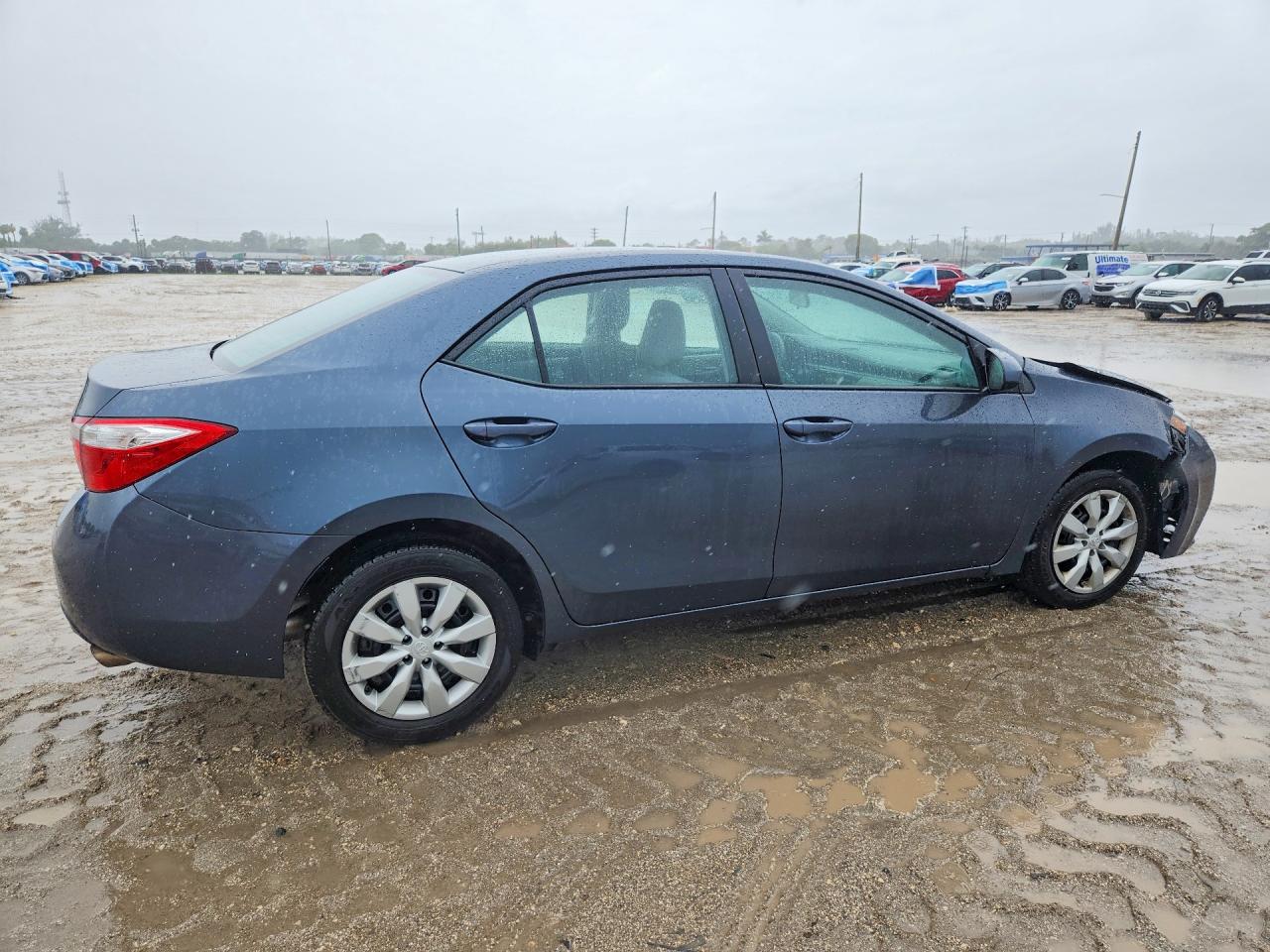 2015 Toyota Corolla Le Blue vin: 2T1BURHE1FC465208