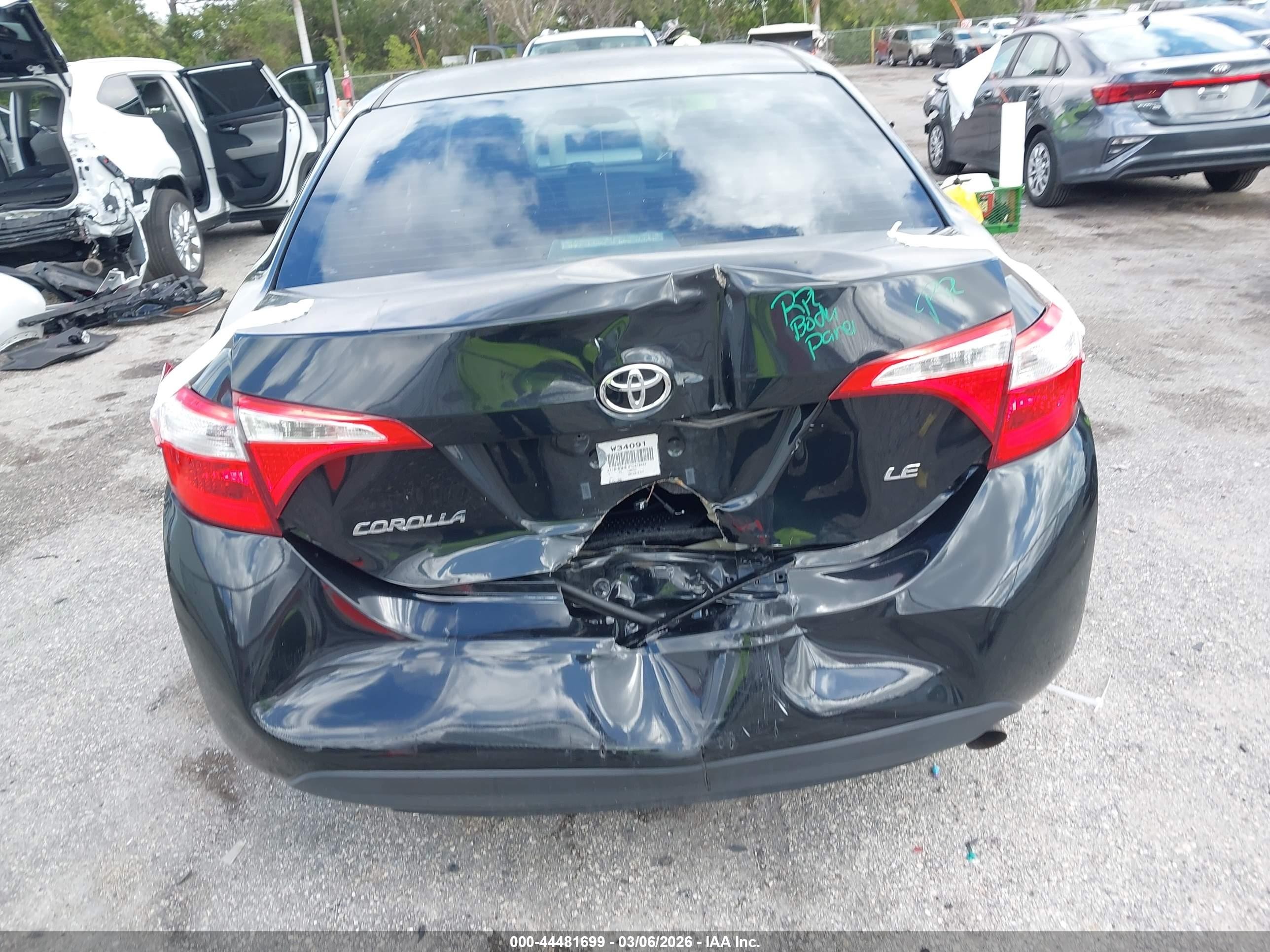 2015 Toyota Corolla Le Black vin: 2T1BURHE1FC473647