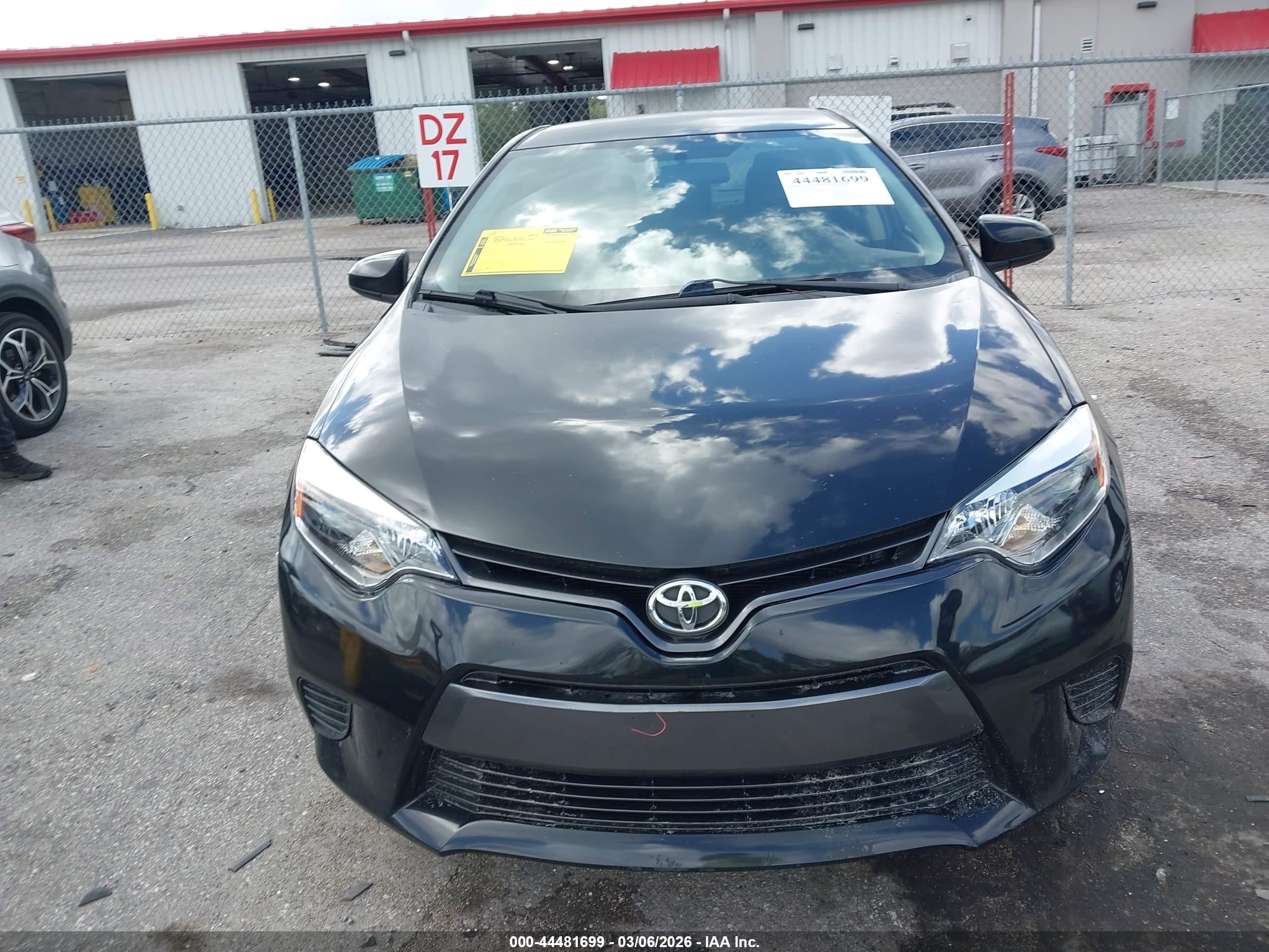 2015 Toyota Corolla Le Black vin: 2T1BURHE1FC473647