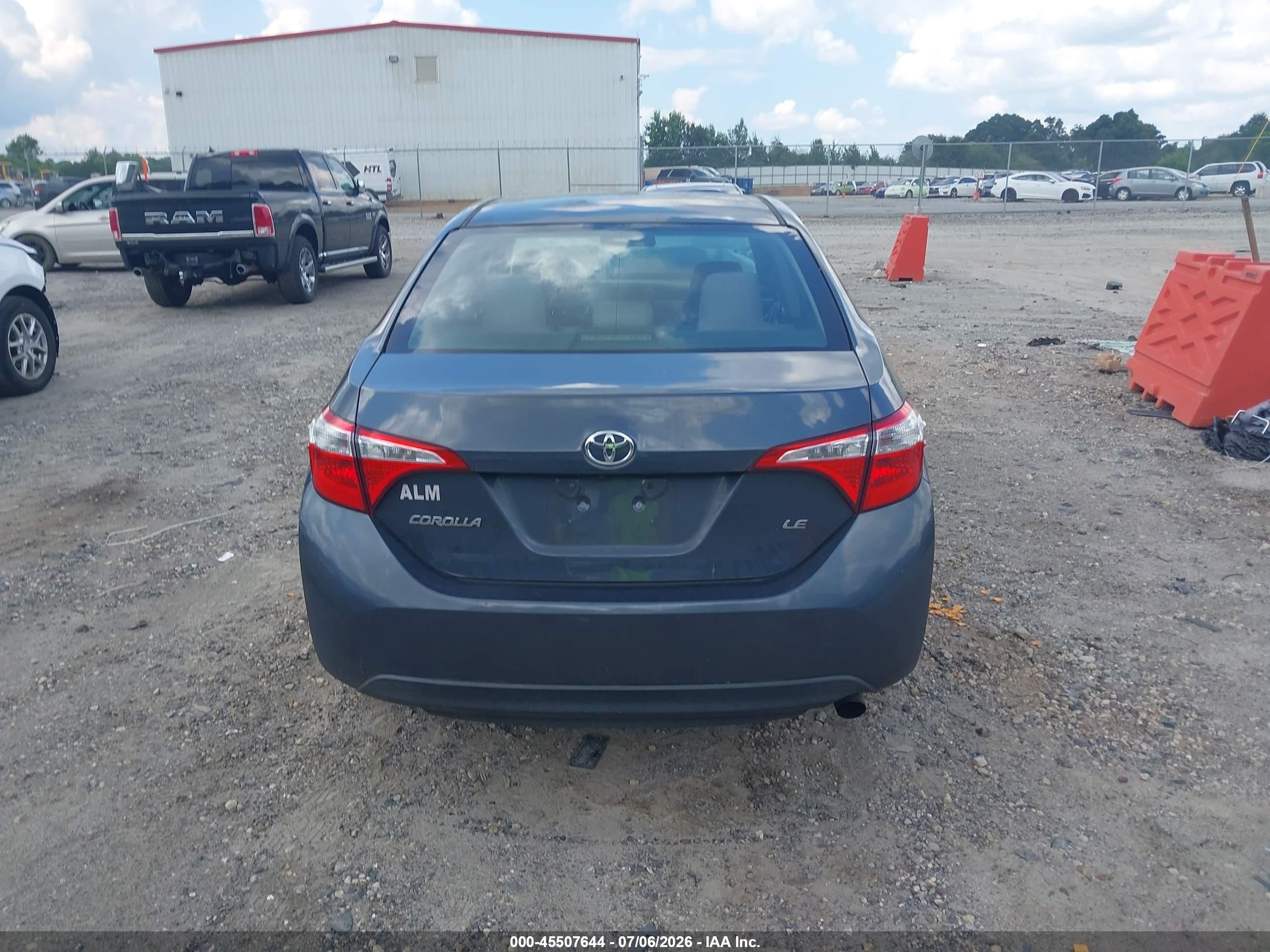 2015 Toyota Corolla Le Gray vin: 2T1BURHE1FC475611