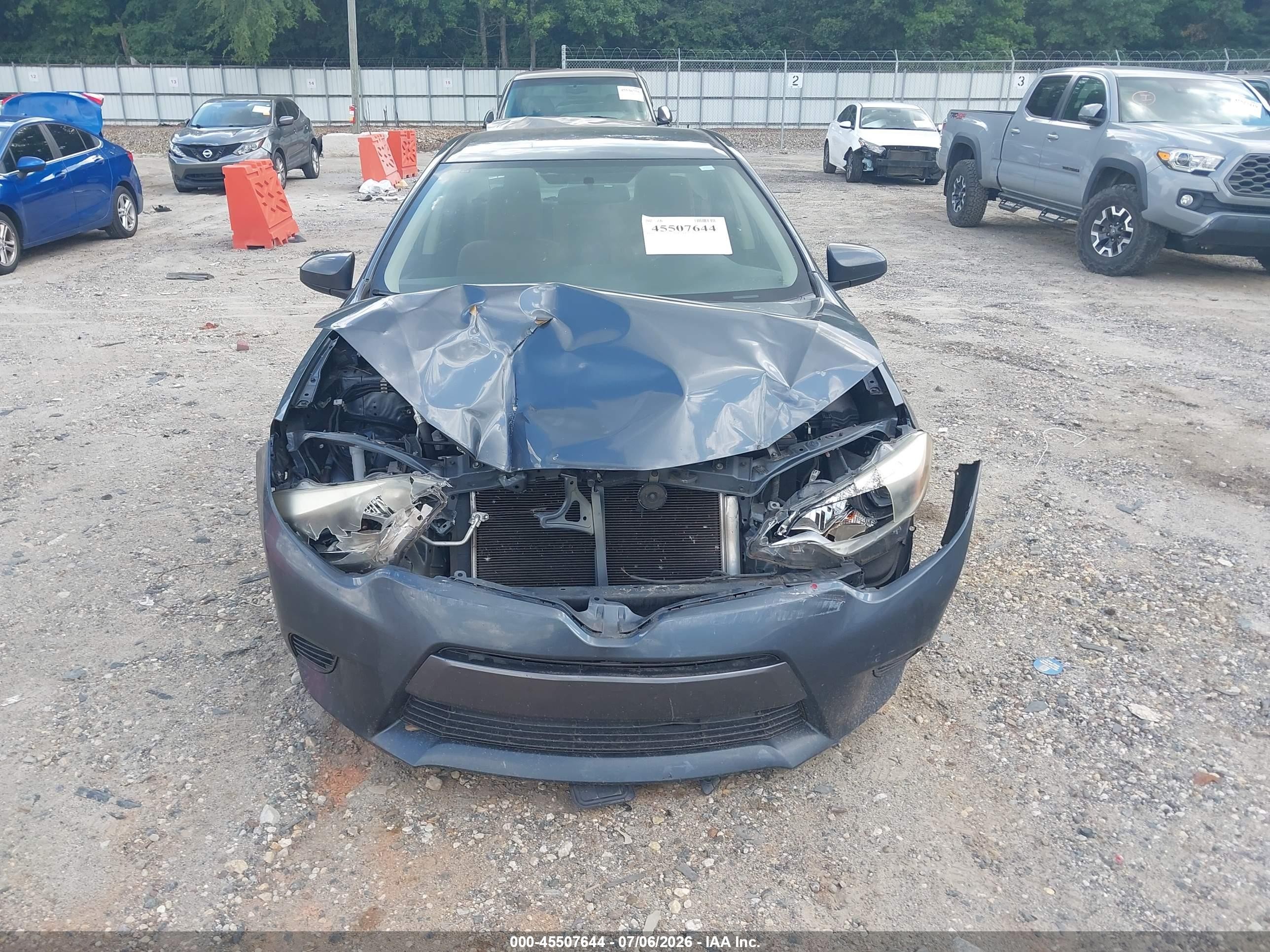 2015 Toyota Corolla Le Gray vin: 2T1BURHE1FC475611
