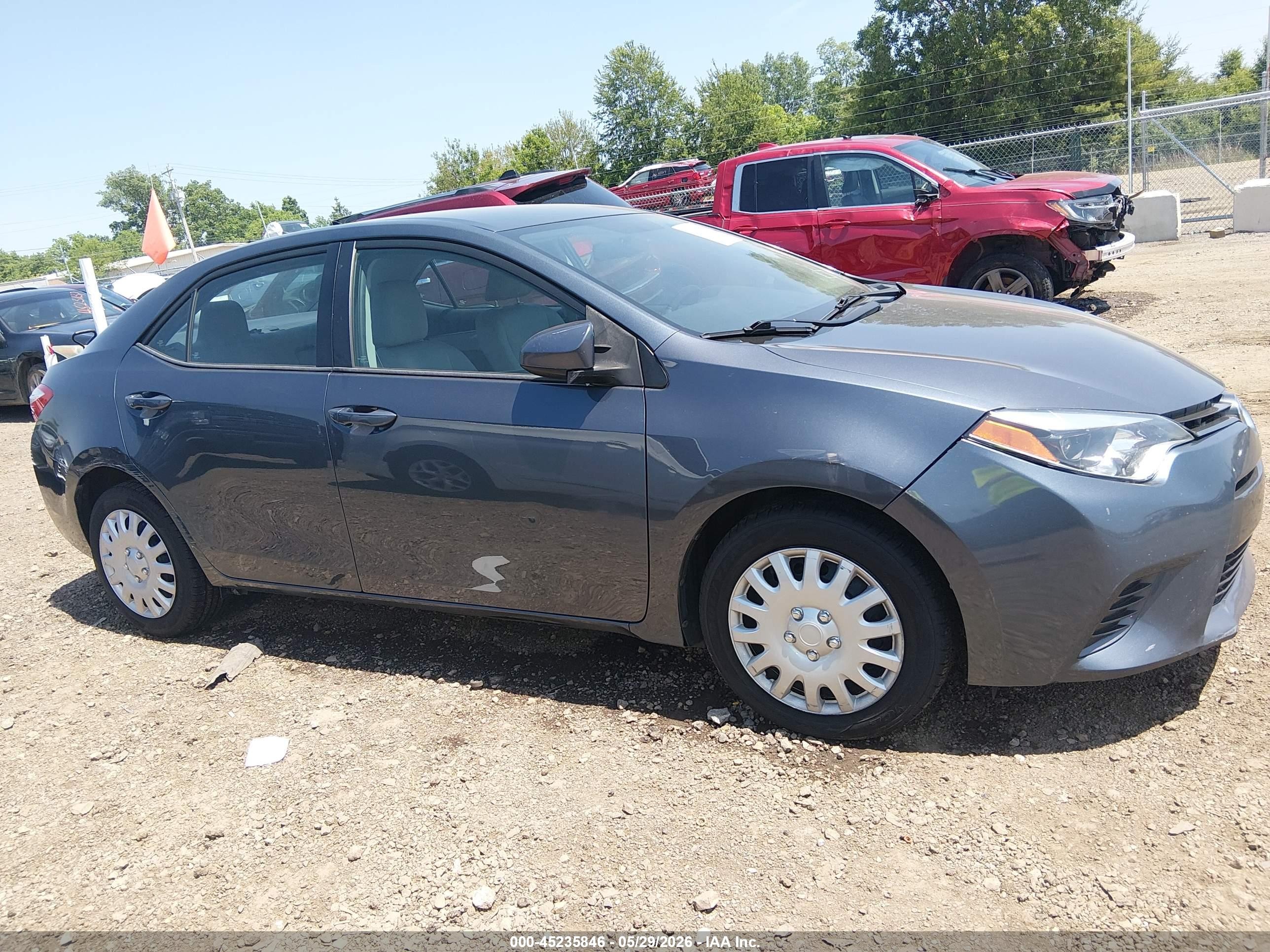 2016 Toyota Corolla Le Gray vin: 2T1BURHE1GC547179