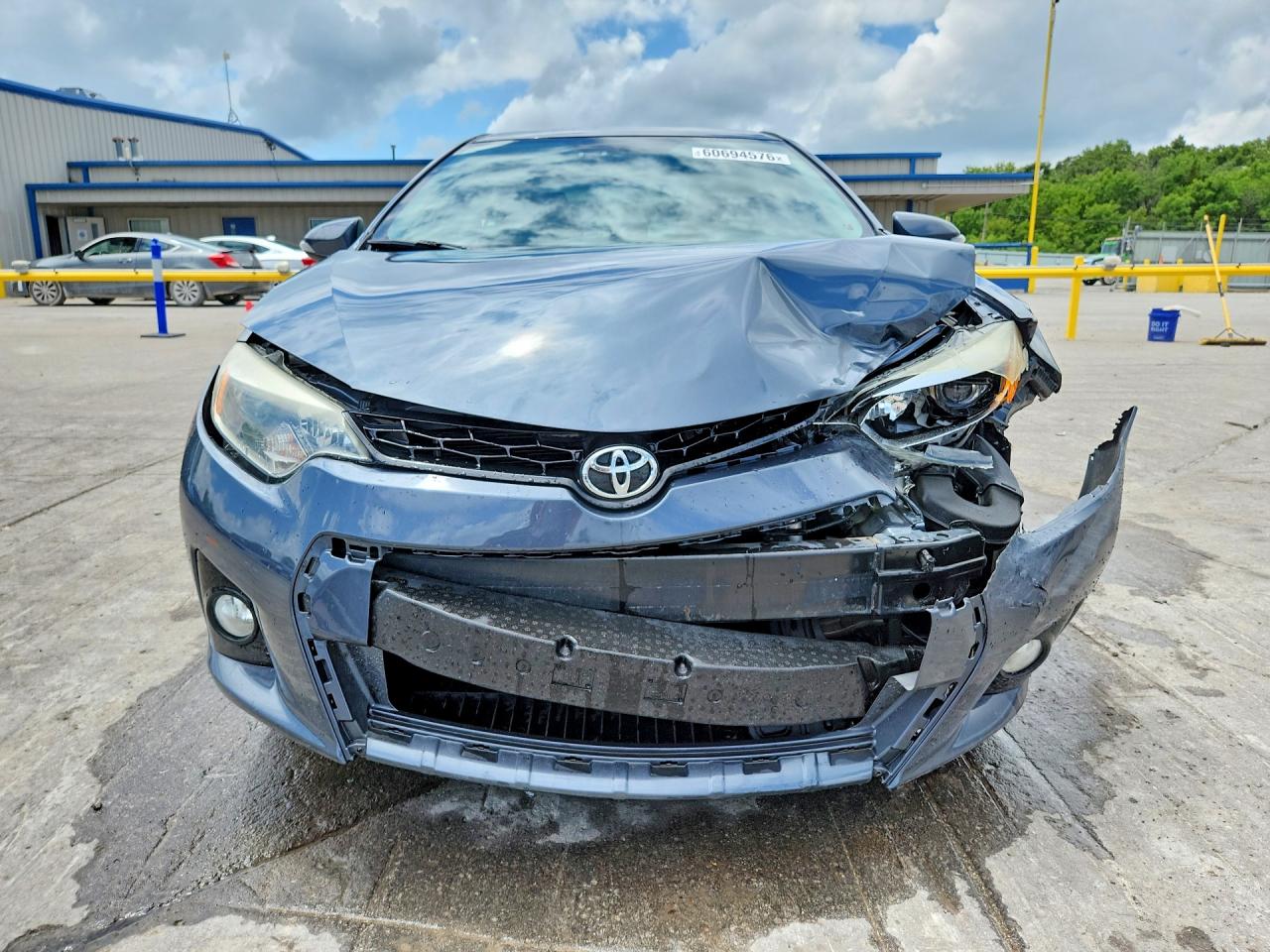 2016 Toyota Corolla S Plus Blue vin: 2T1BURHE1GC631003