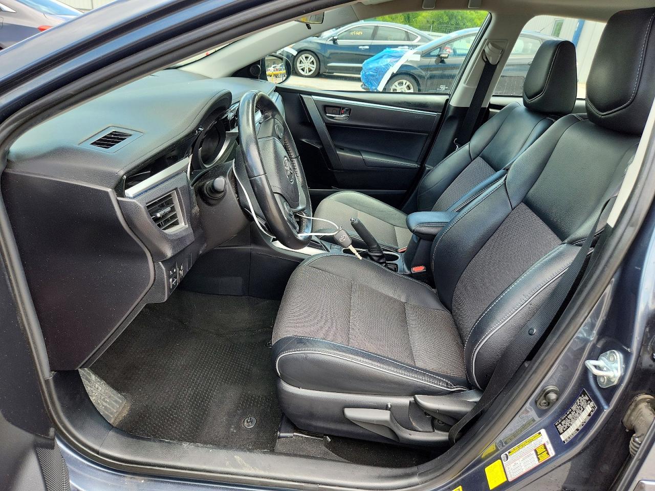 2016 Toyota Corolla S Plus Blue vin: 2T1BURHE1GC631003