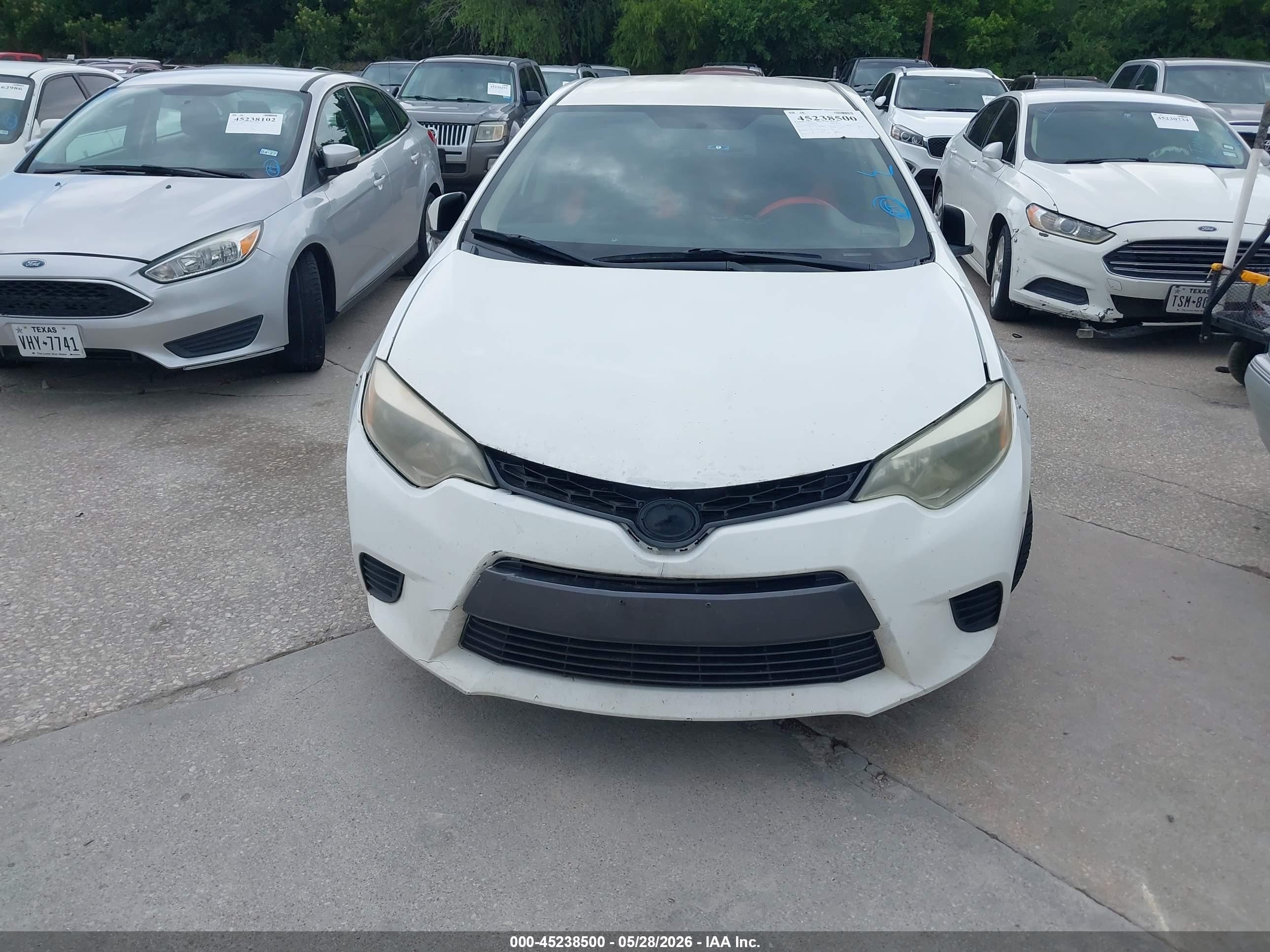 2016 Toyota Corolla Le White vin: 2T1BURHE1GC692349