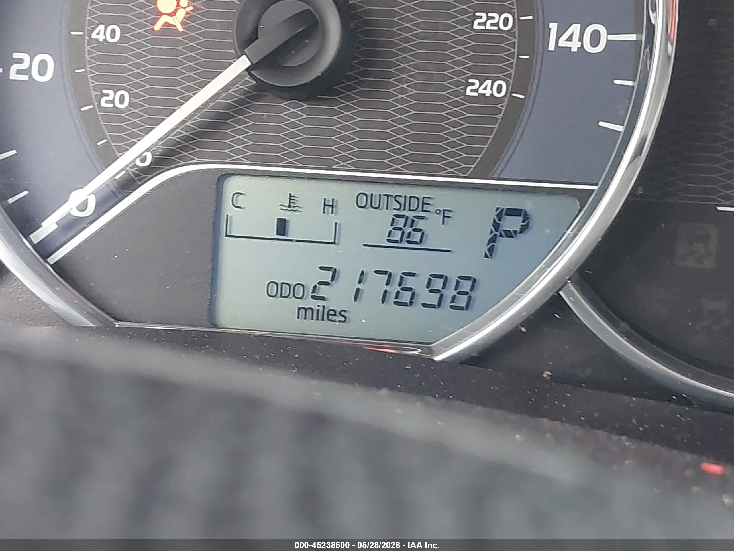 2016 Toyota Corolla Le White vin: 2T1BURHE1GC692349