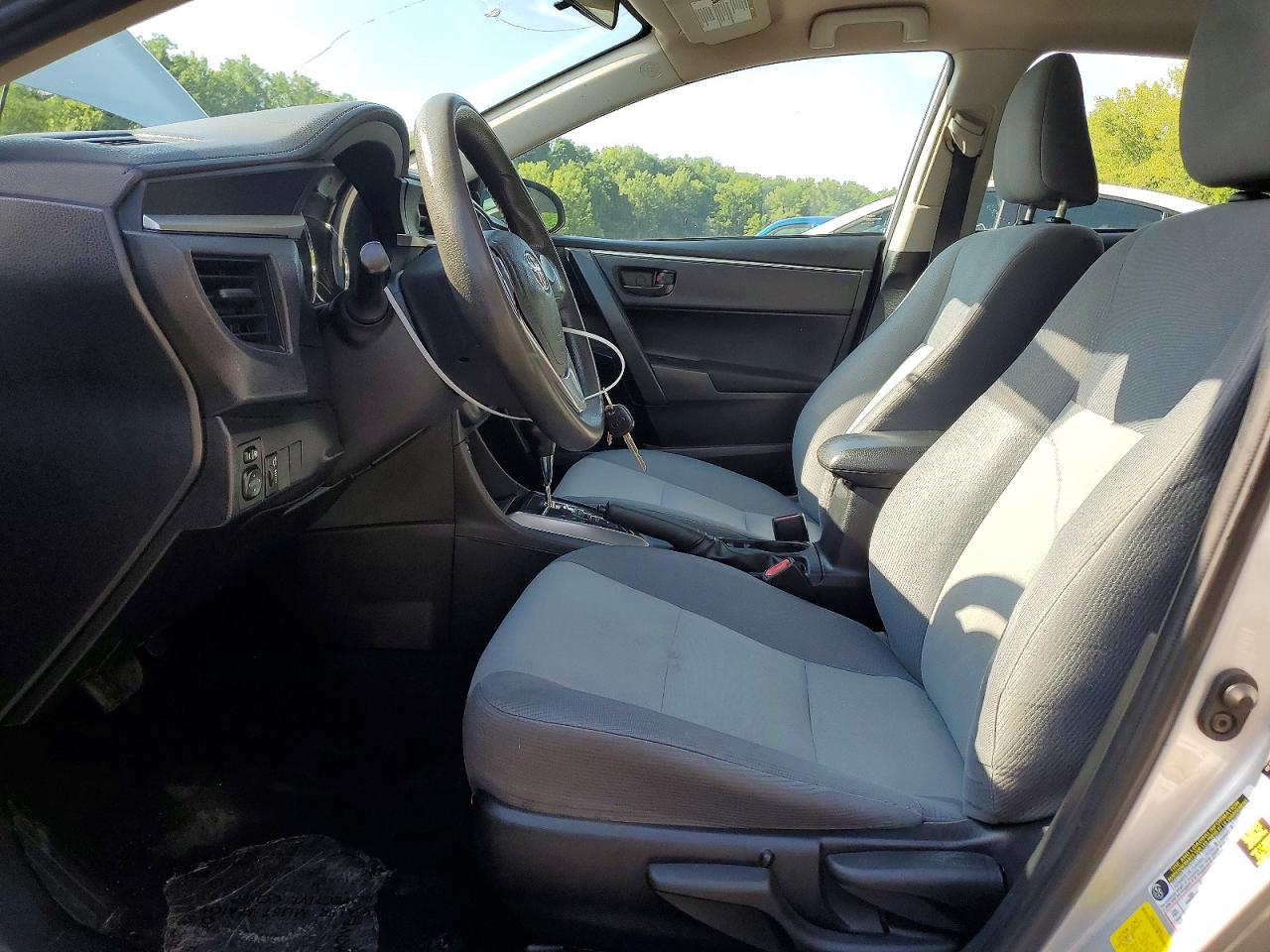 2016 Toyota Corolla L Silver vin: 2T1BURHE1GC706038
