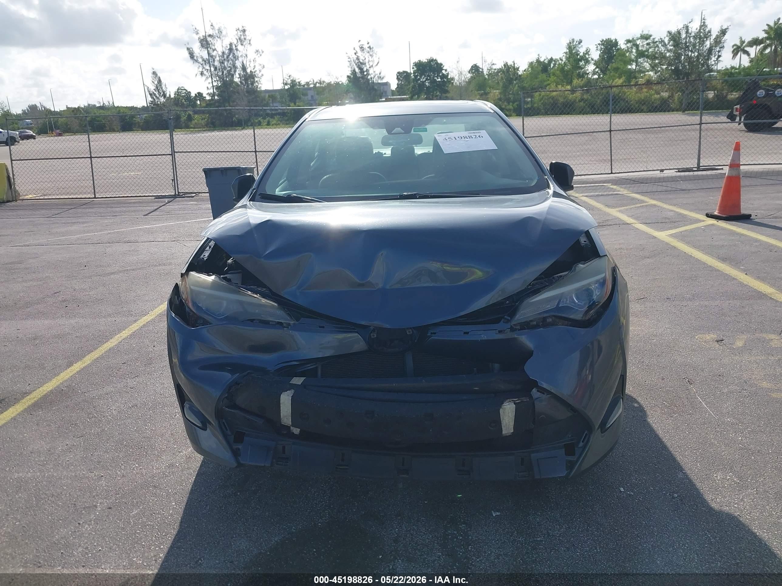 2017 Toyota Corolla Le Dark Blue vin: 2T1BURHE1HC775930