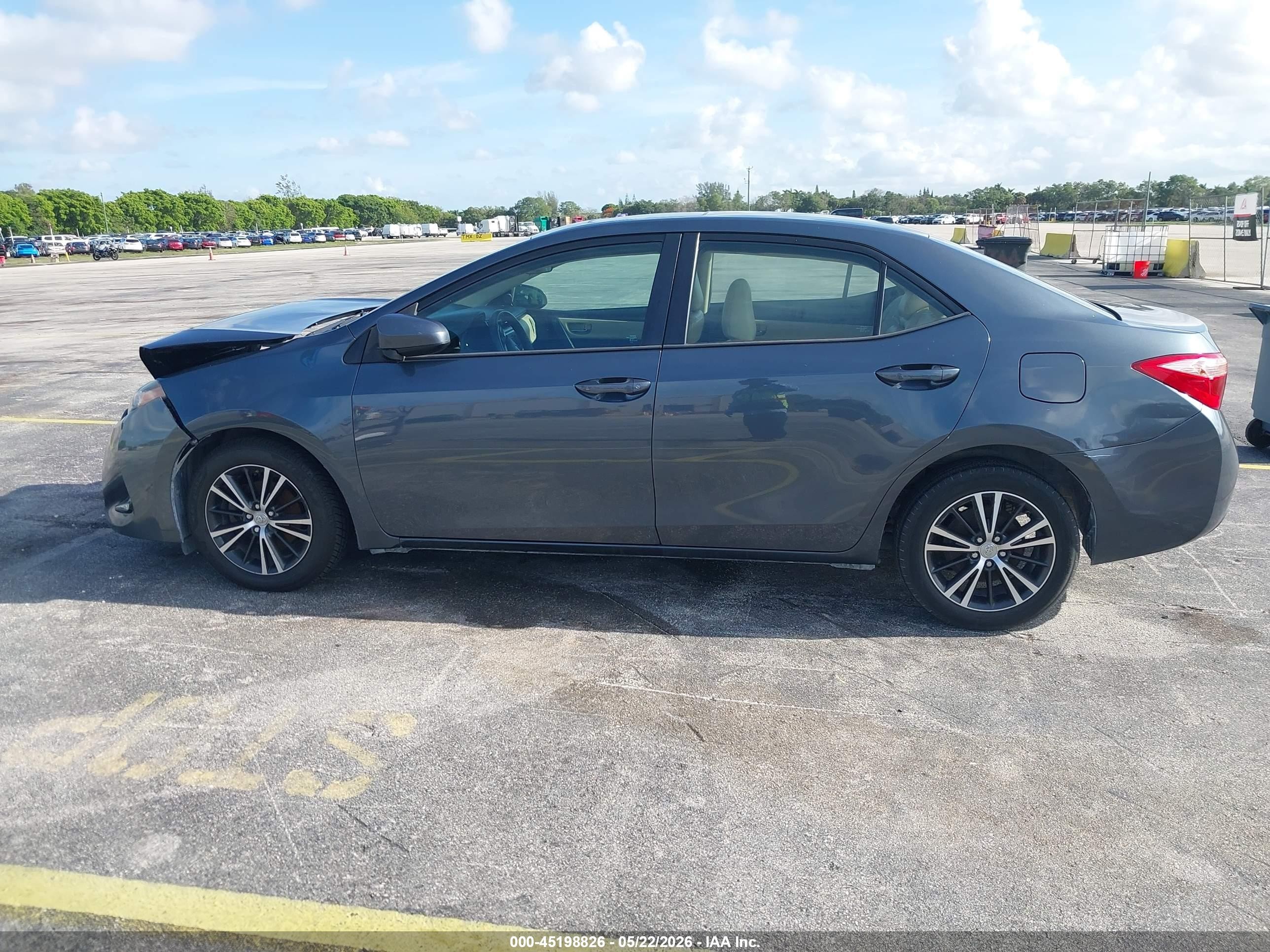 2017 Toyota Corolla Le Dark Blue vin: 2T1BURHE1HC775930
