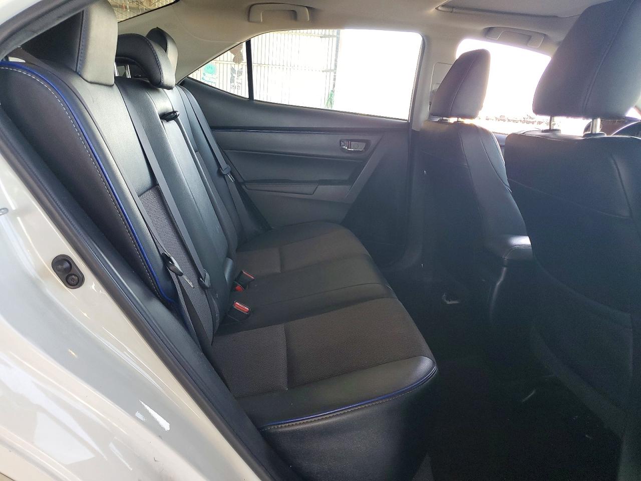 2017 Toyota Corolla Se White vin: 2T1BURHE1HC807727