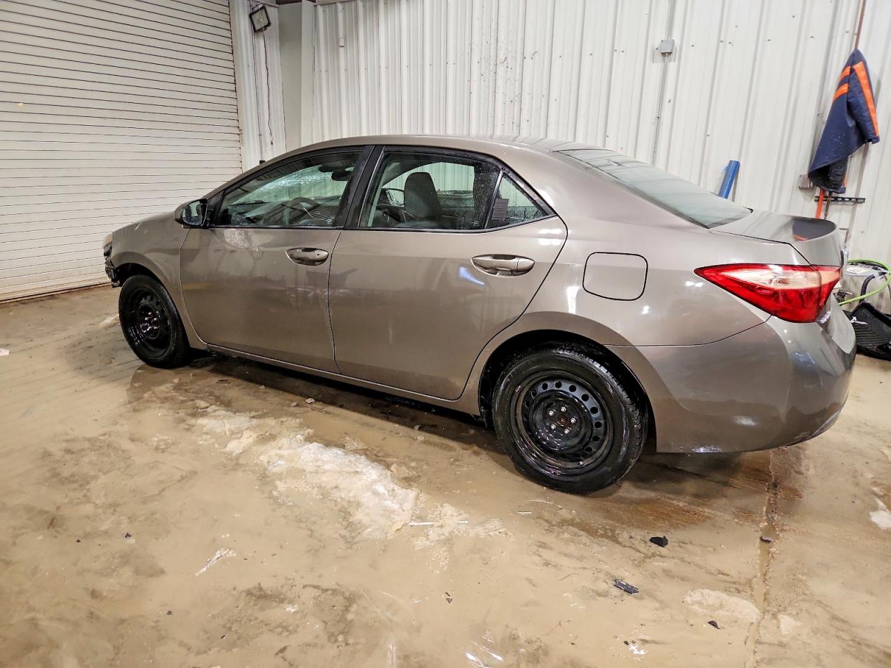 2017 Toyota Corolla L Tan vin: 2T1BURHE1HC863067