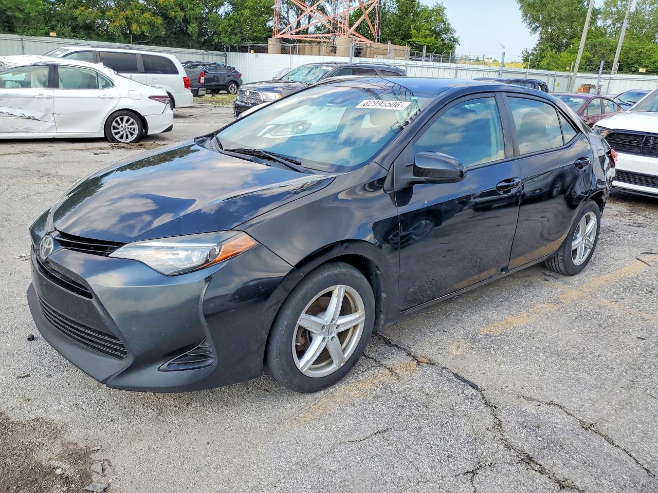 2017 Toyota Corolla Le Черный vin: 2T1BURHE1HC887983